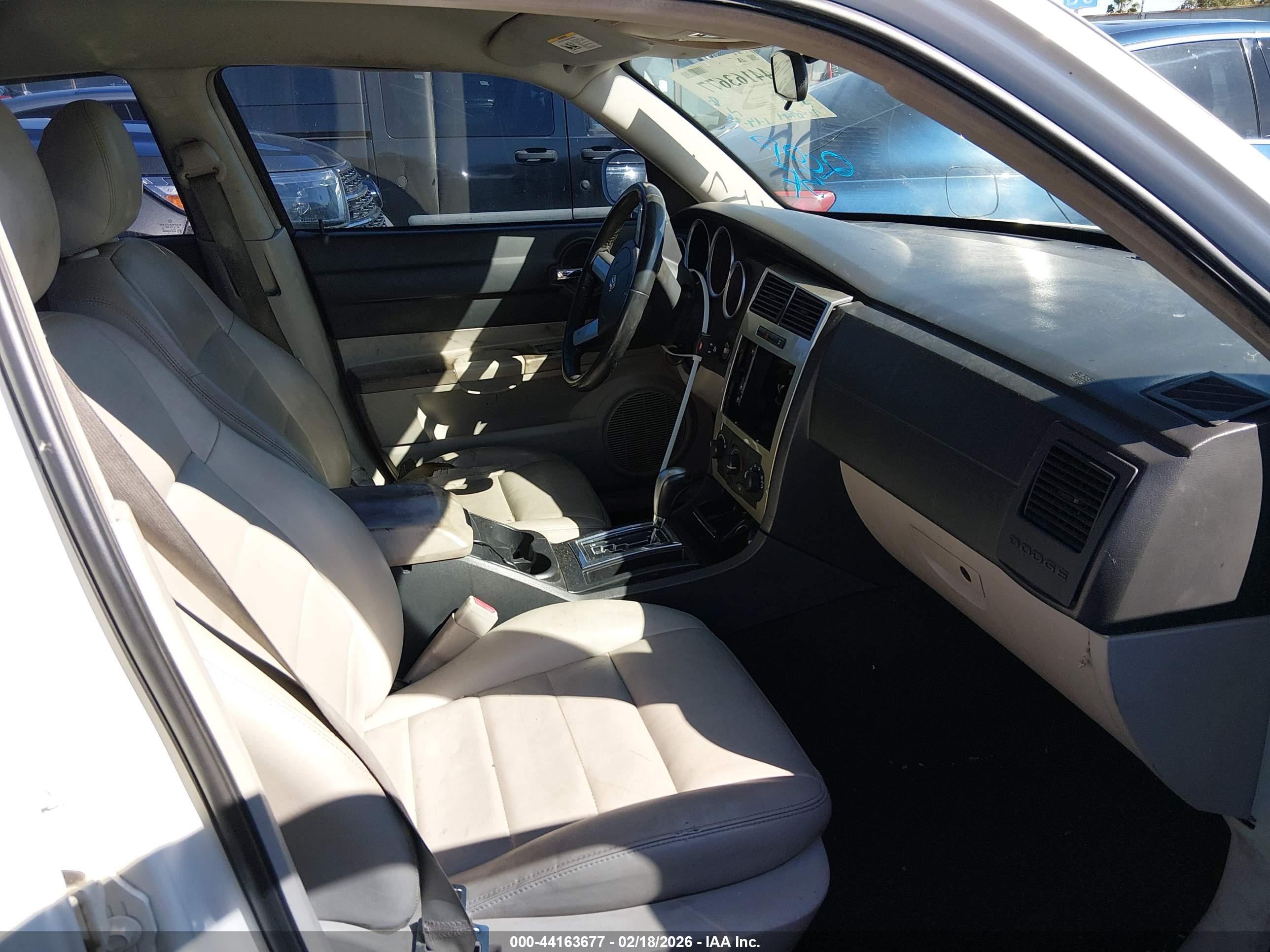 DODGE CHARGER image 5