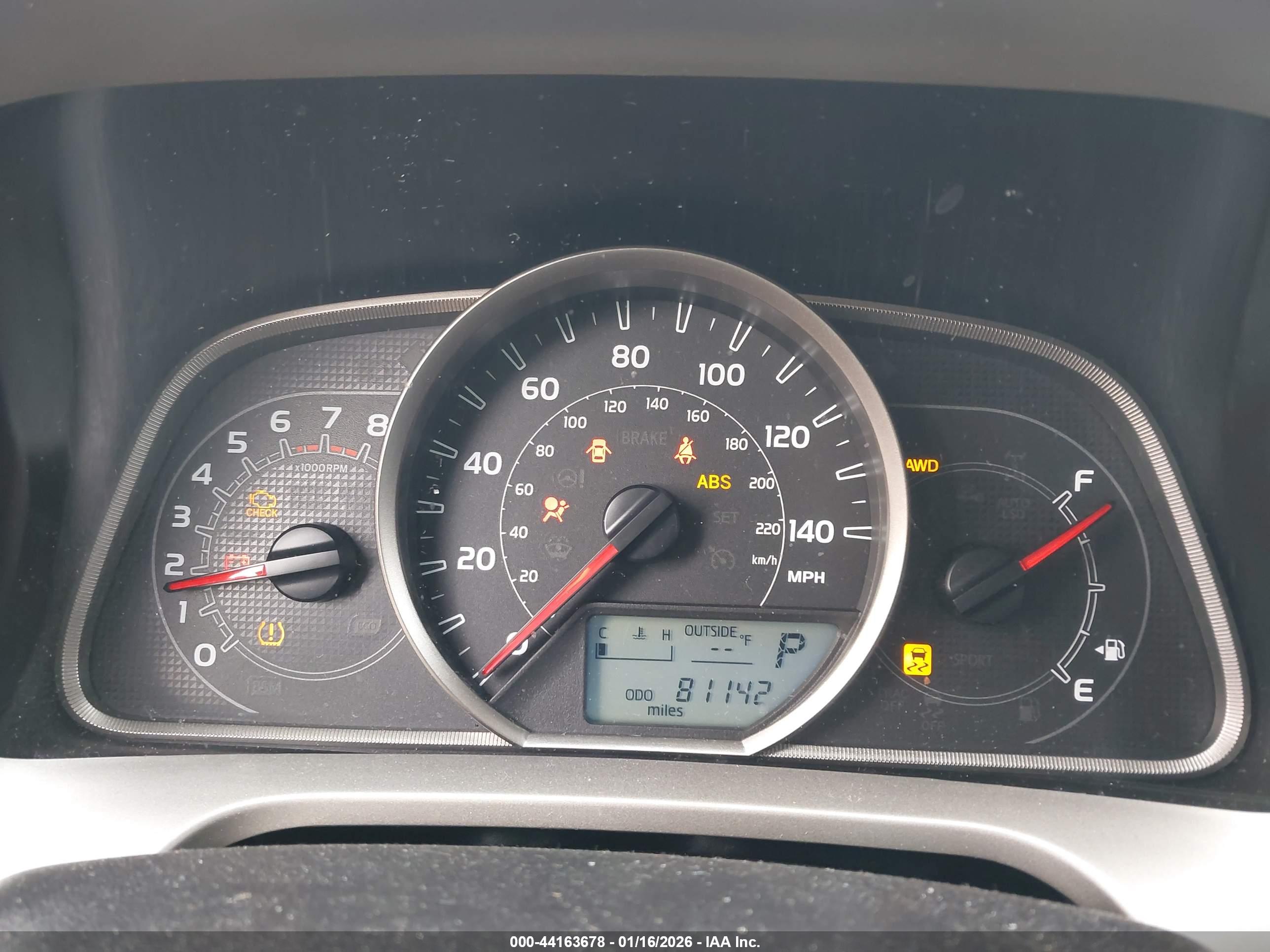 TOYOTA RAV4 image 7