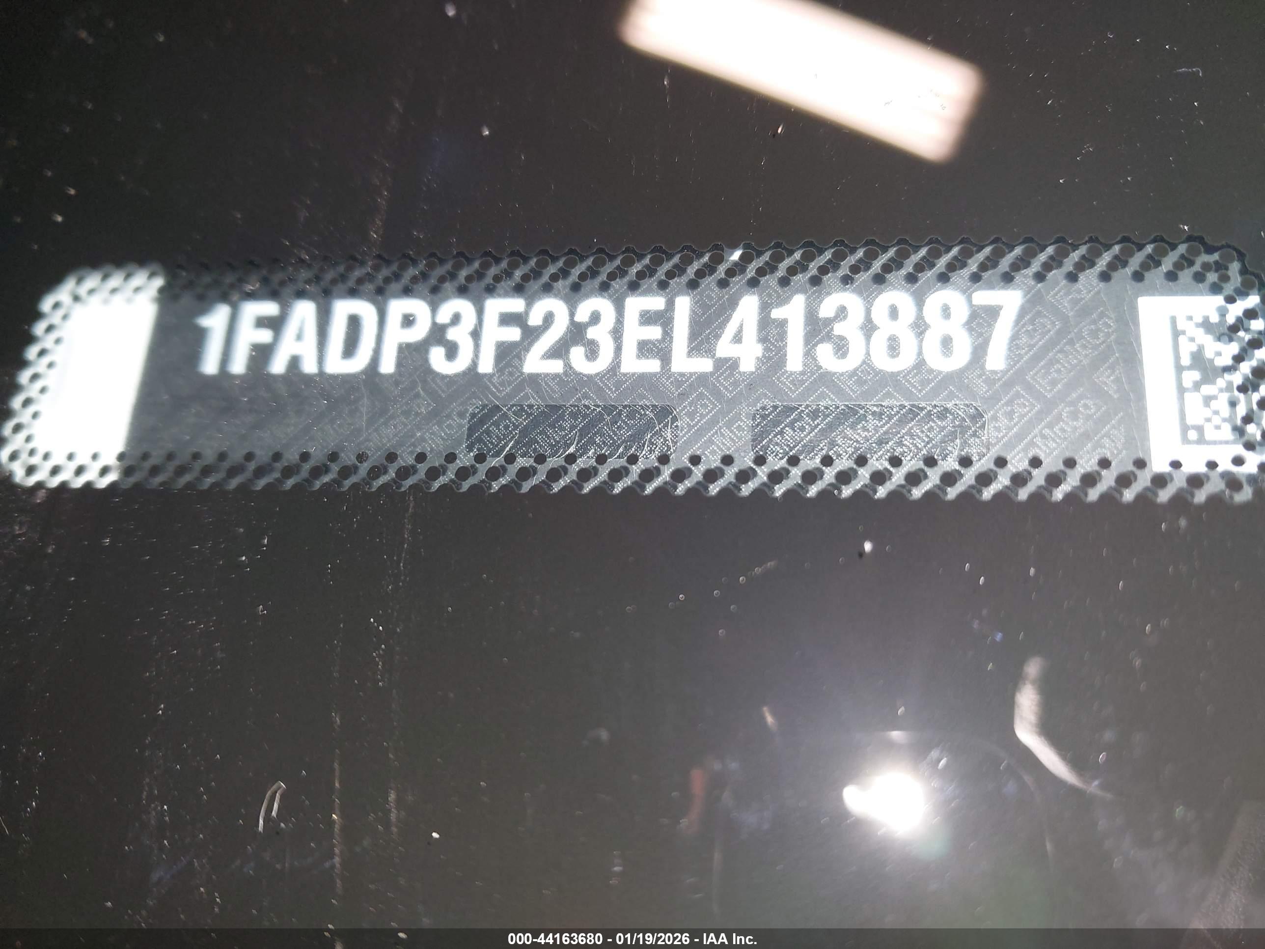 FORD FOCUS image 9