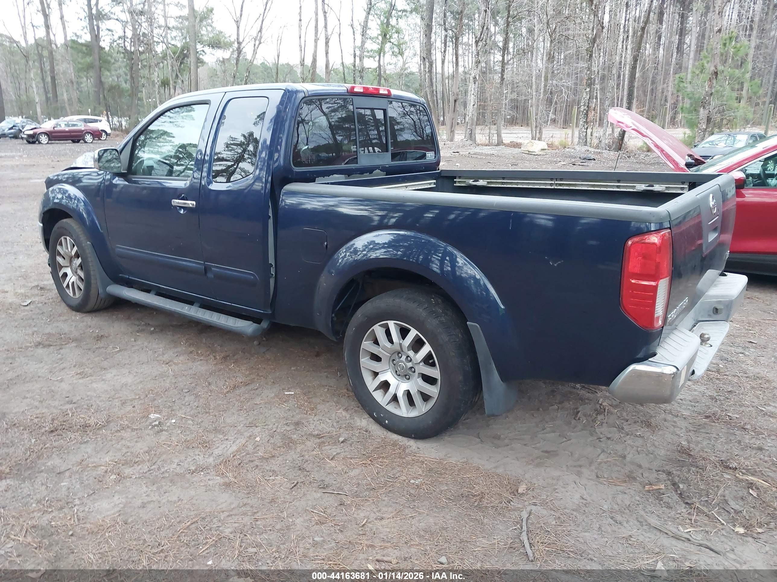 NISSAN FRONTIER image 3