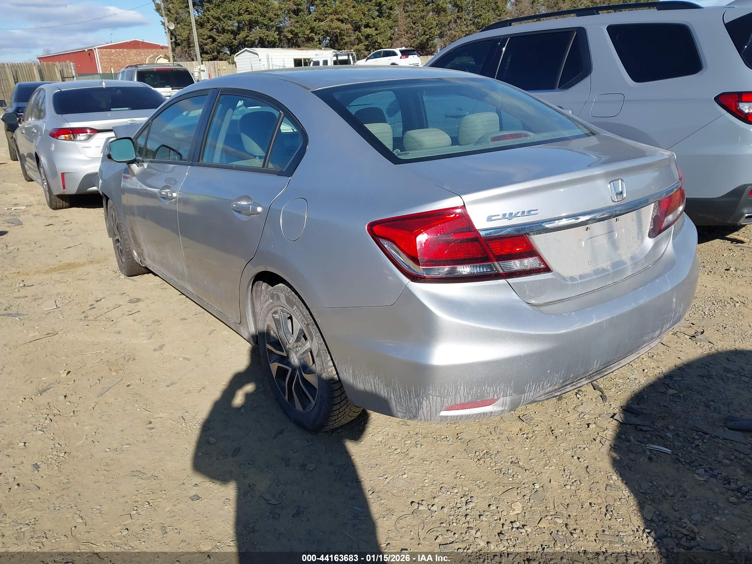 HONDA CIVIC image 3