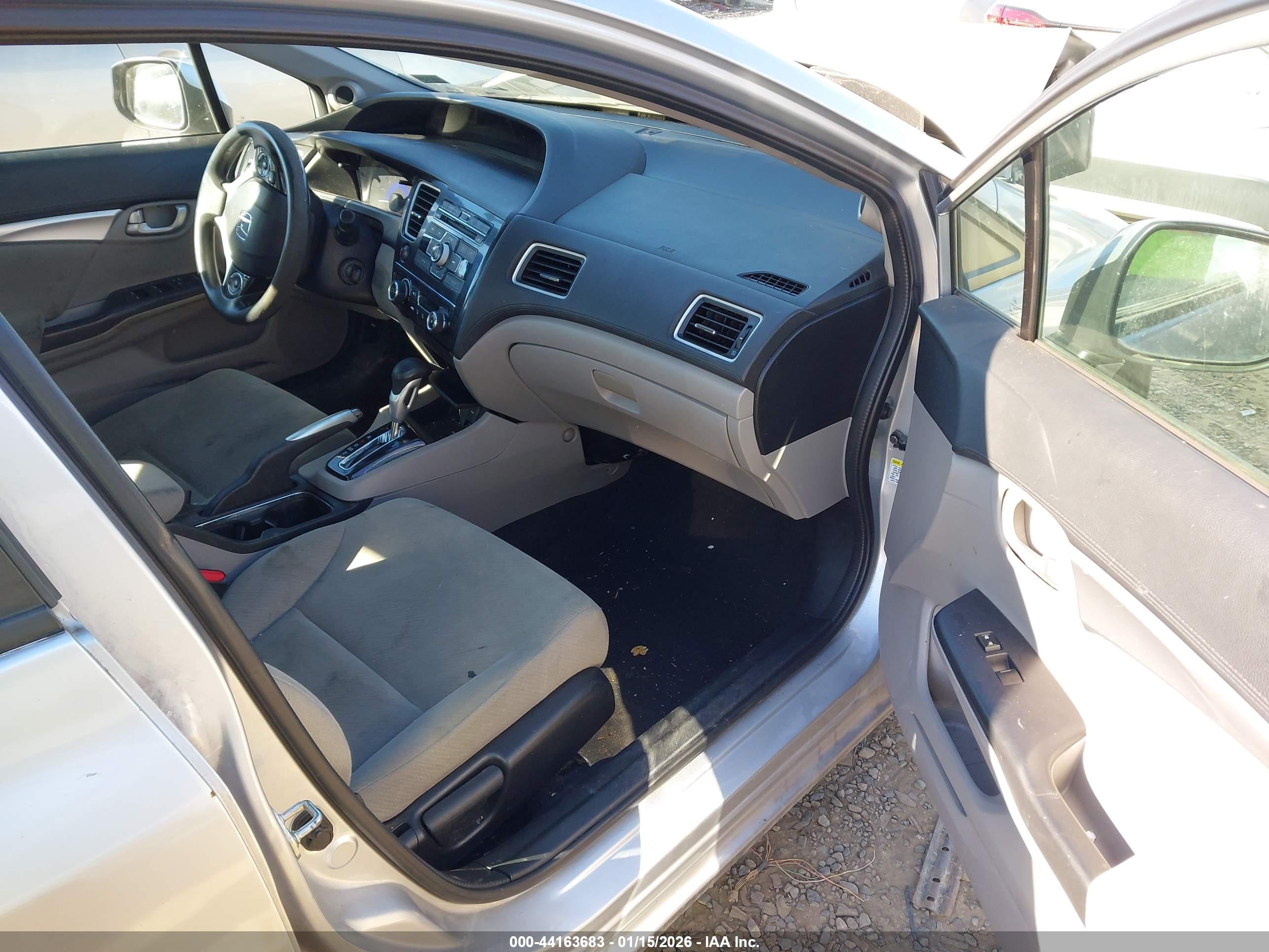 HONDA CIVIC image 5