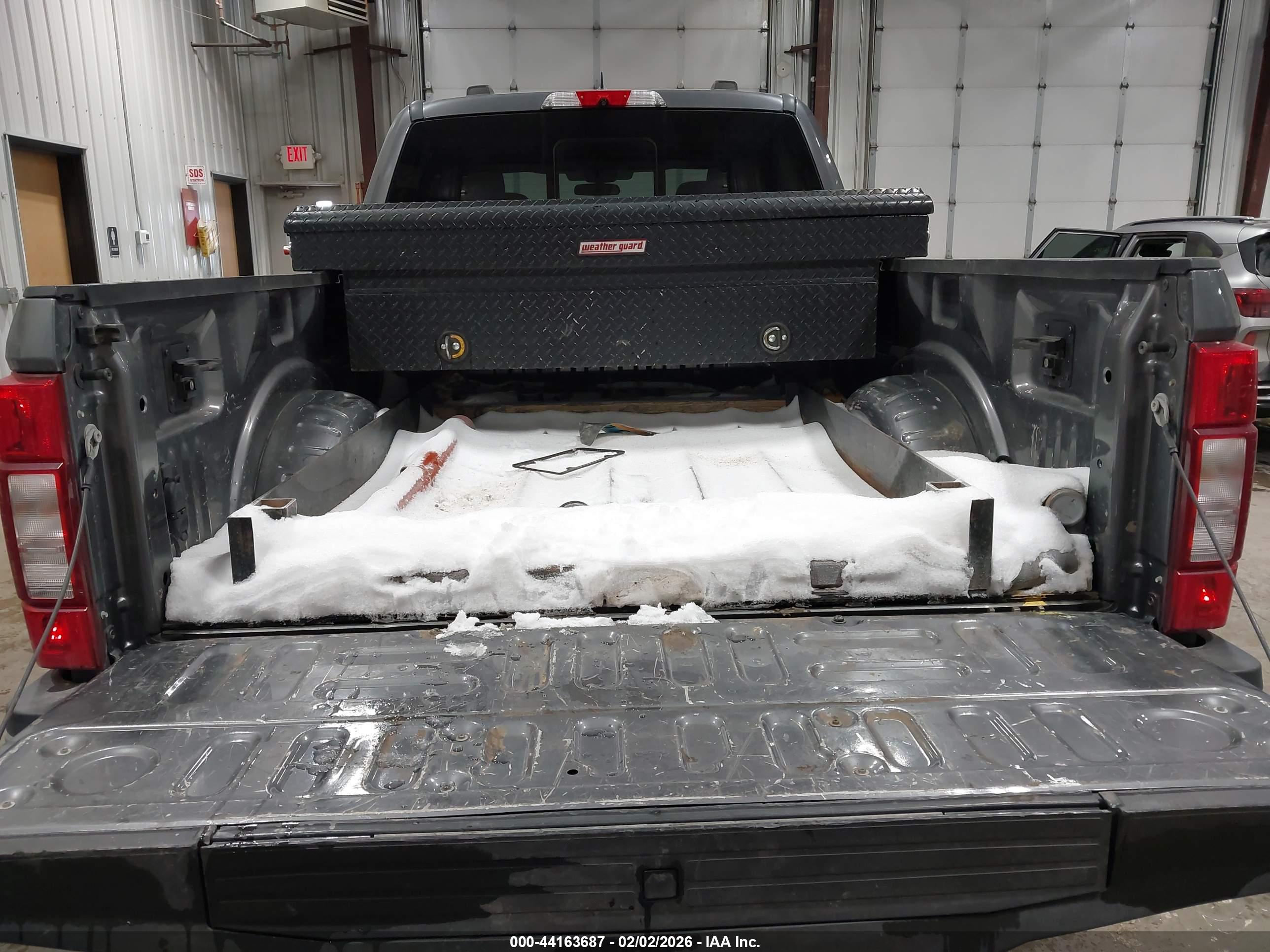 FORD F-250 image 7