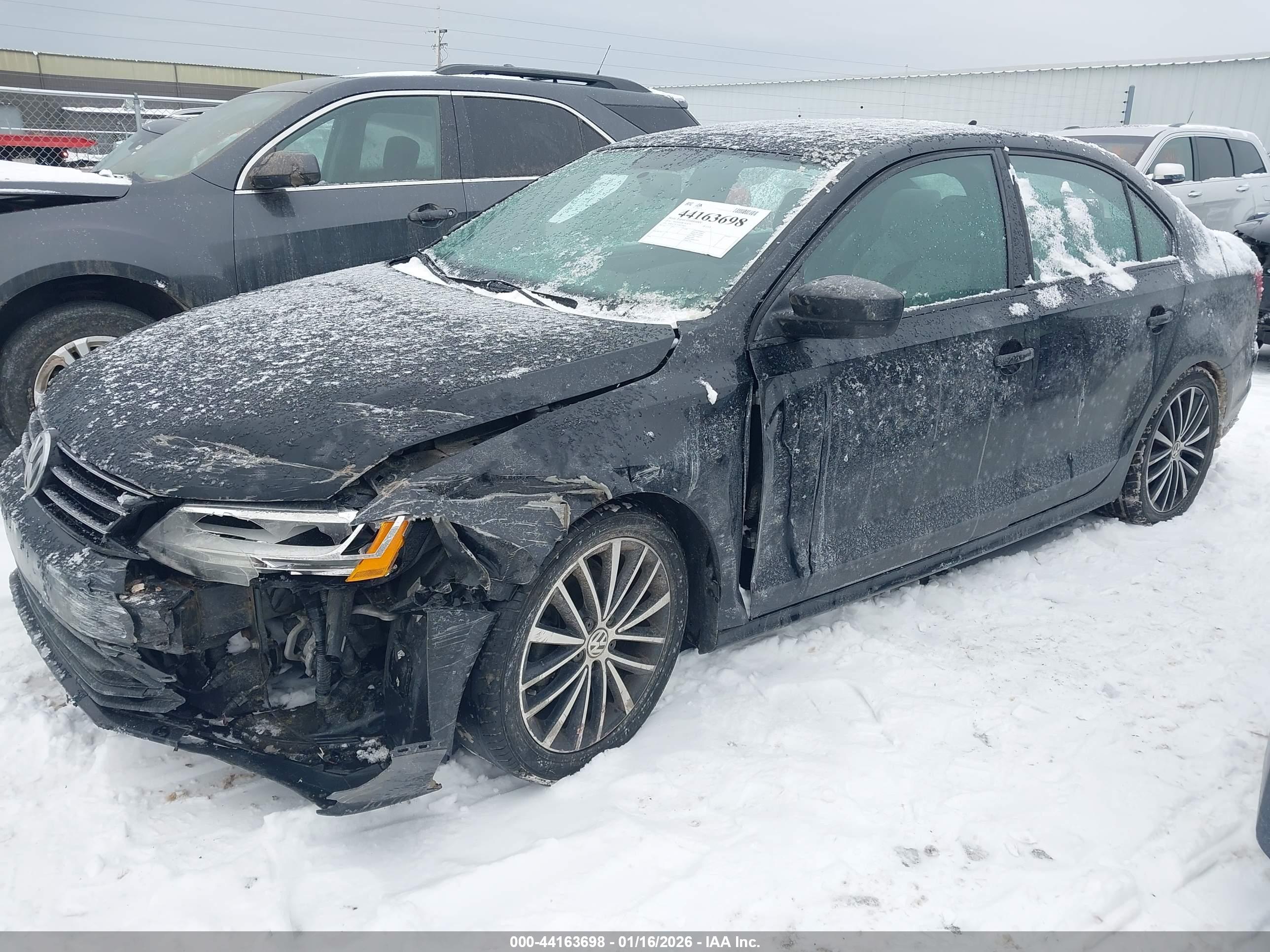 VOLKSWAGEN JETTA image 2