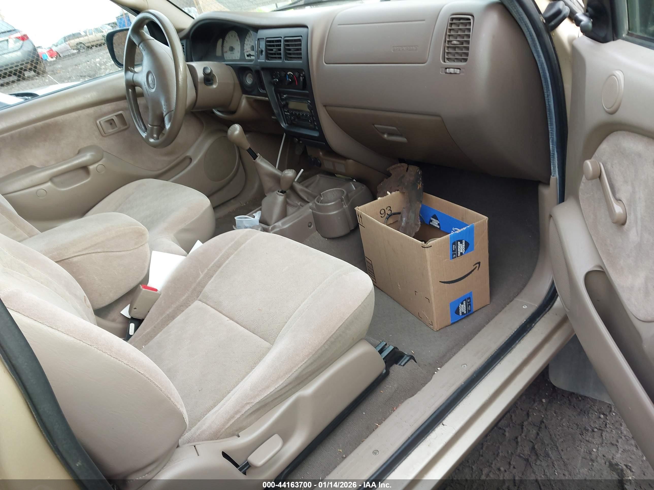 TOYOTA TACOMA image 5