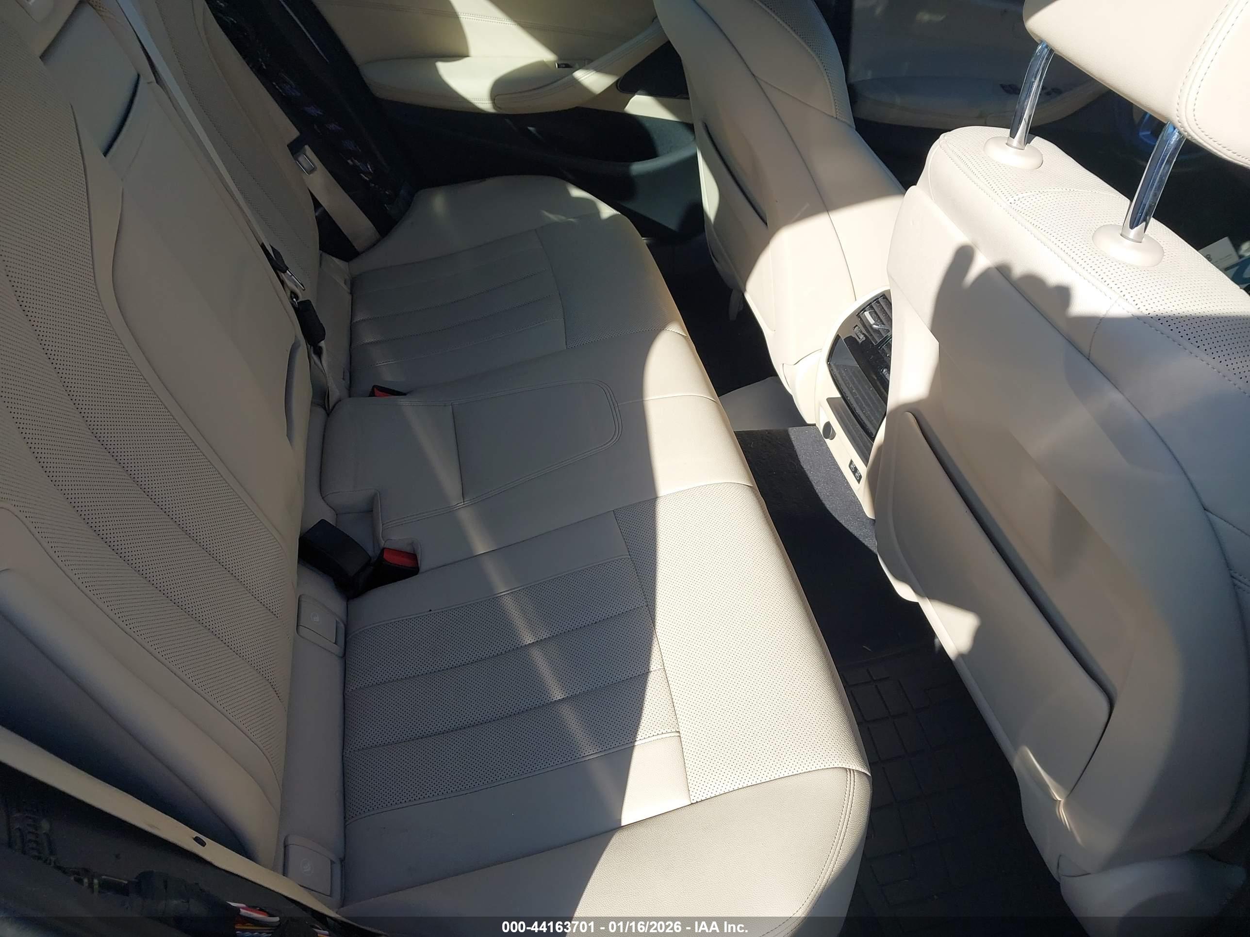 BMW 540I image 8