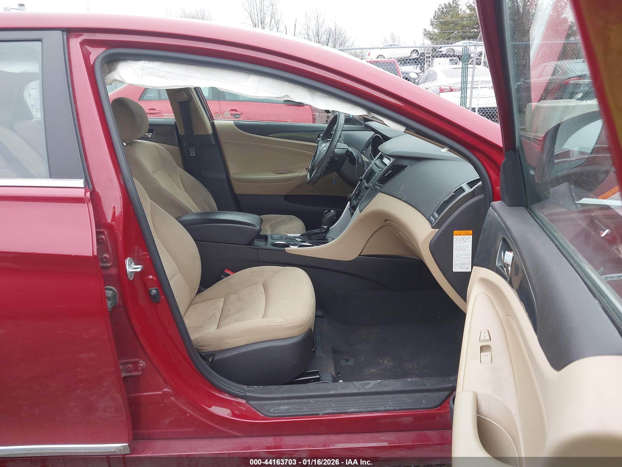 HYUNDAI SONATA image 5