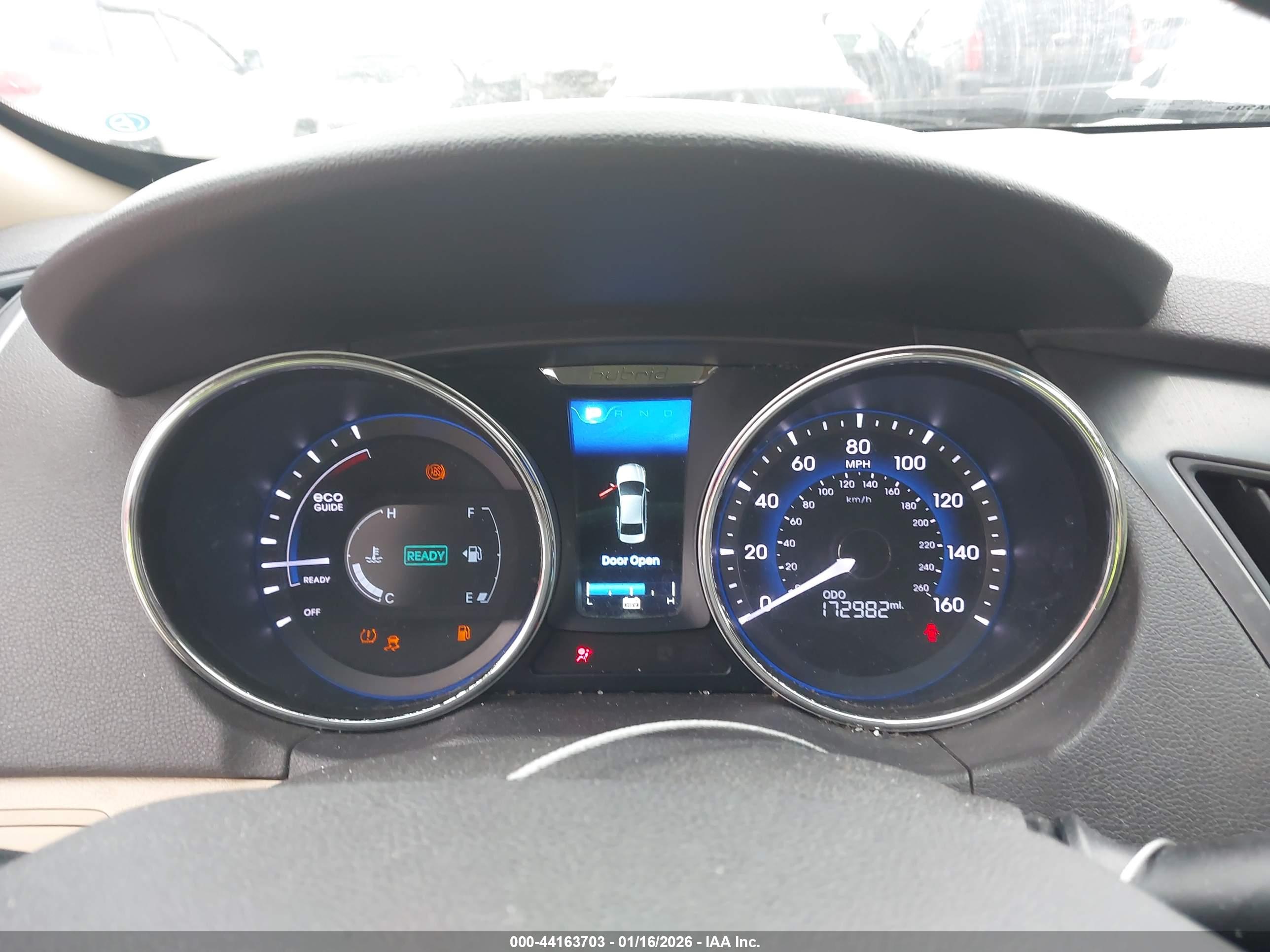HYUNDAI SONATA image 7