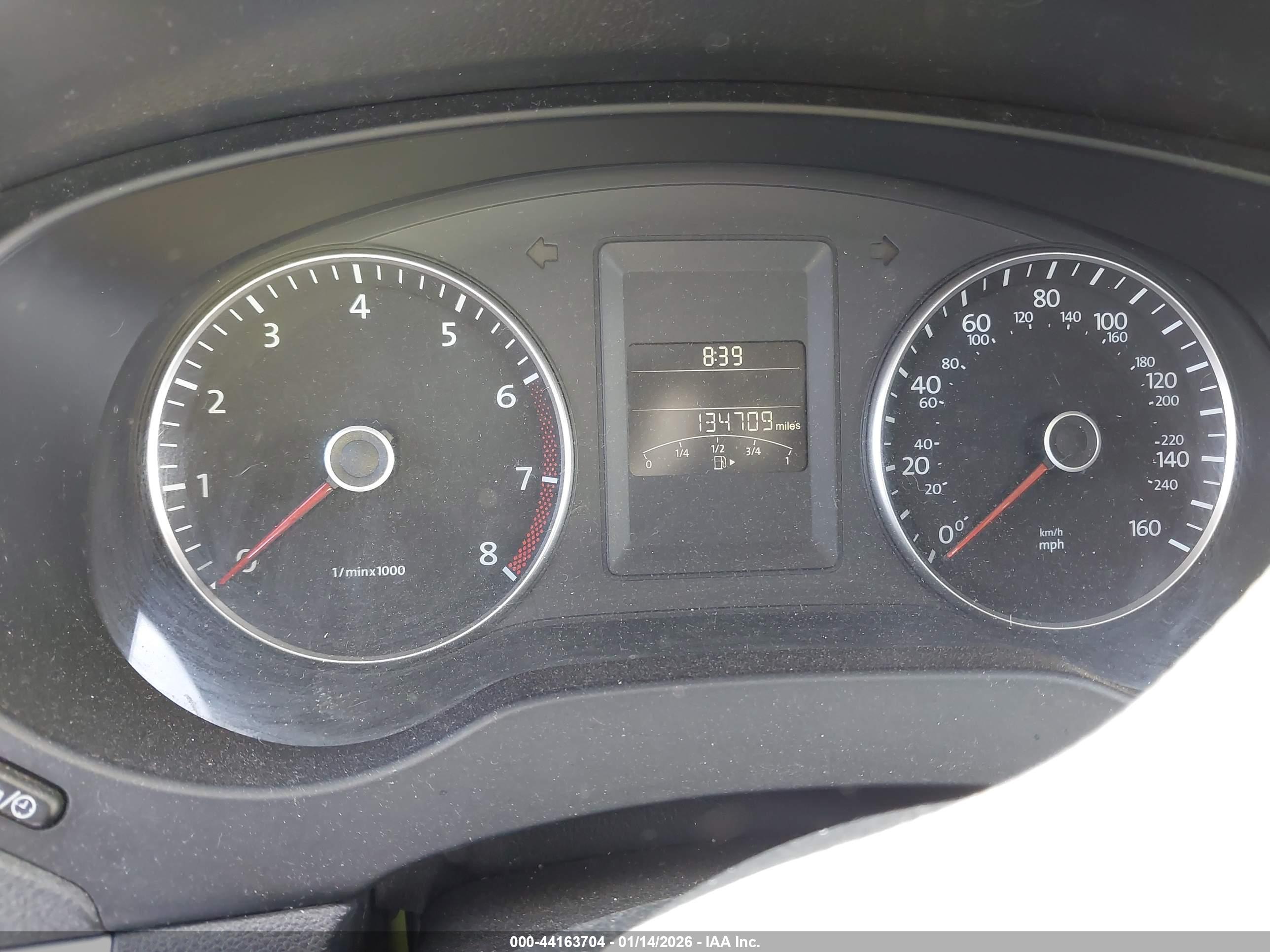 VOLKSWAGEN JETTA image 7