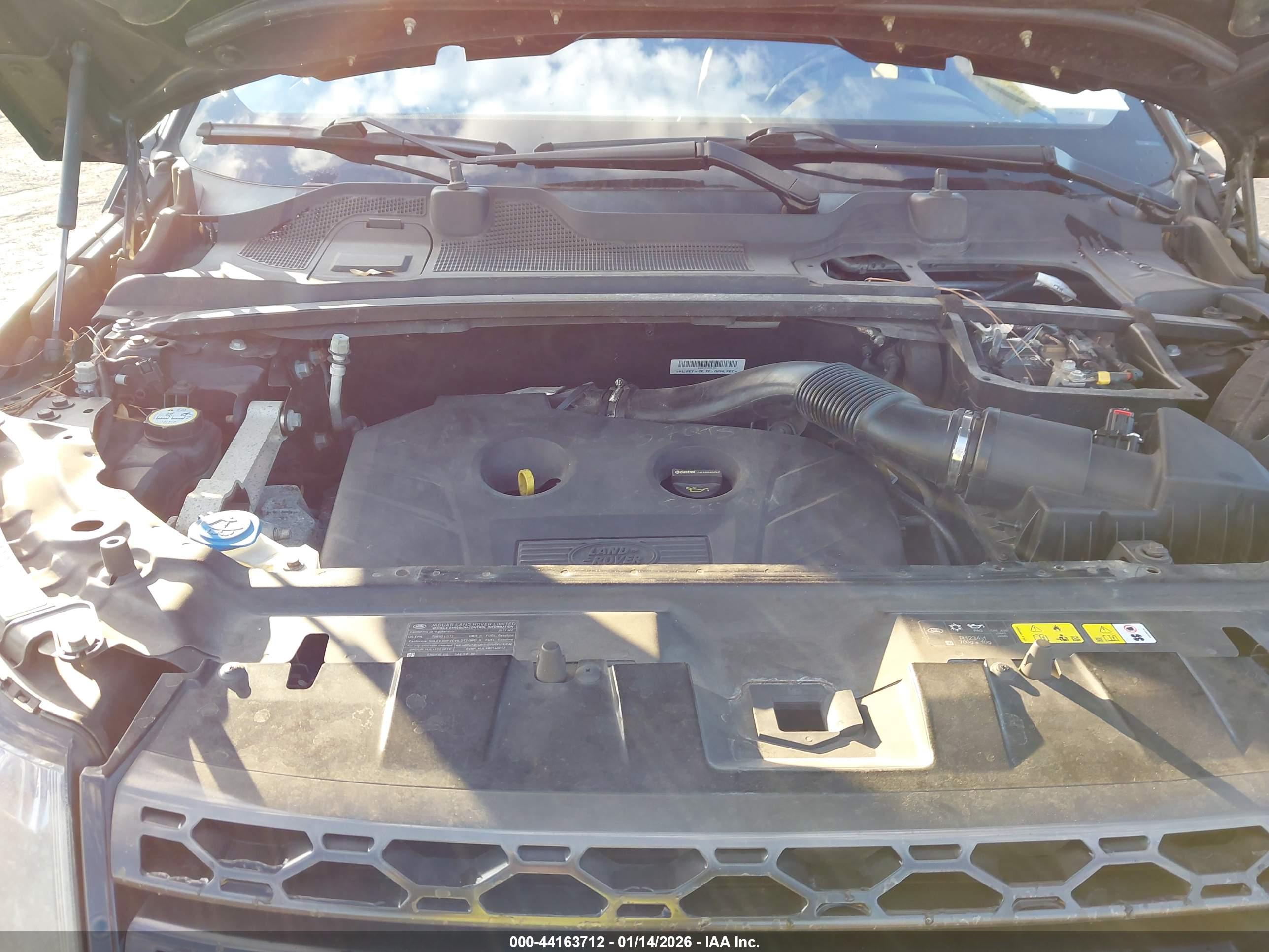 LAND ROVER image 10