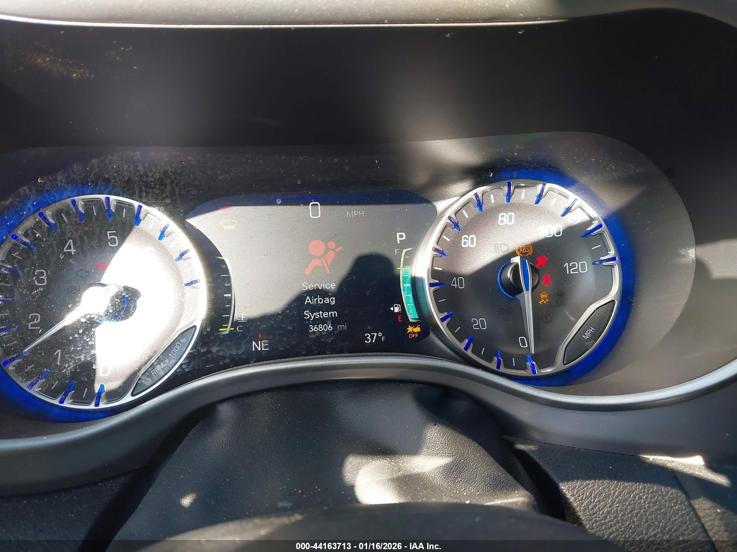 CHRYSLER PACIFICA image 7