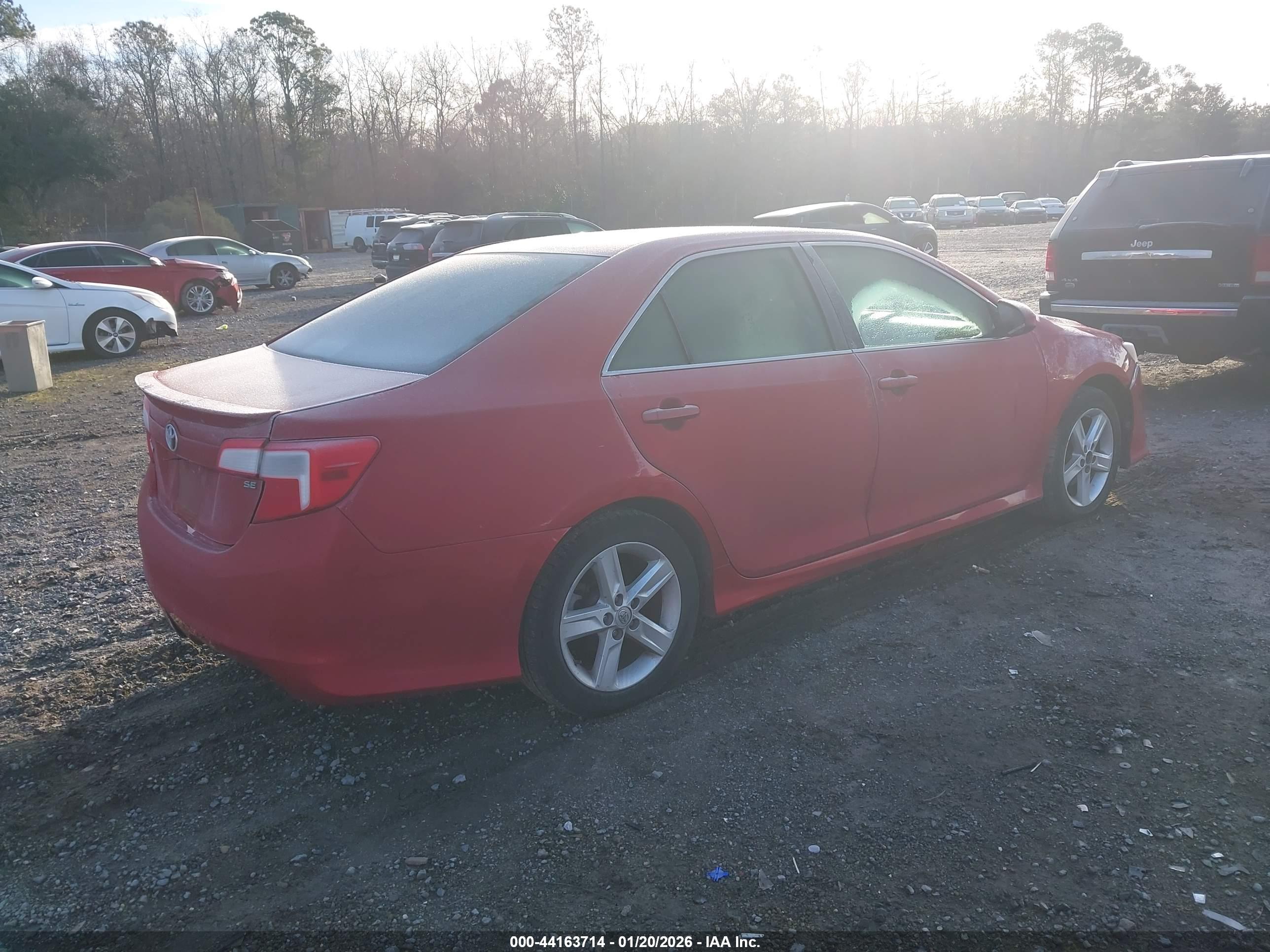 TOYOTA CAMRY image 4