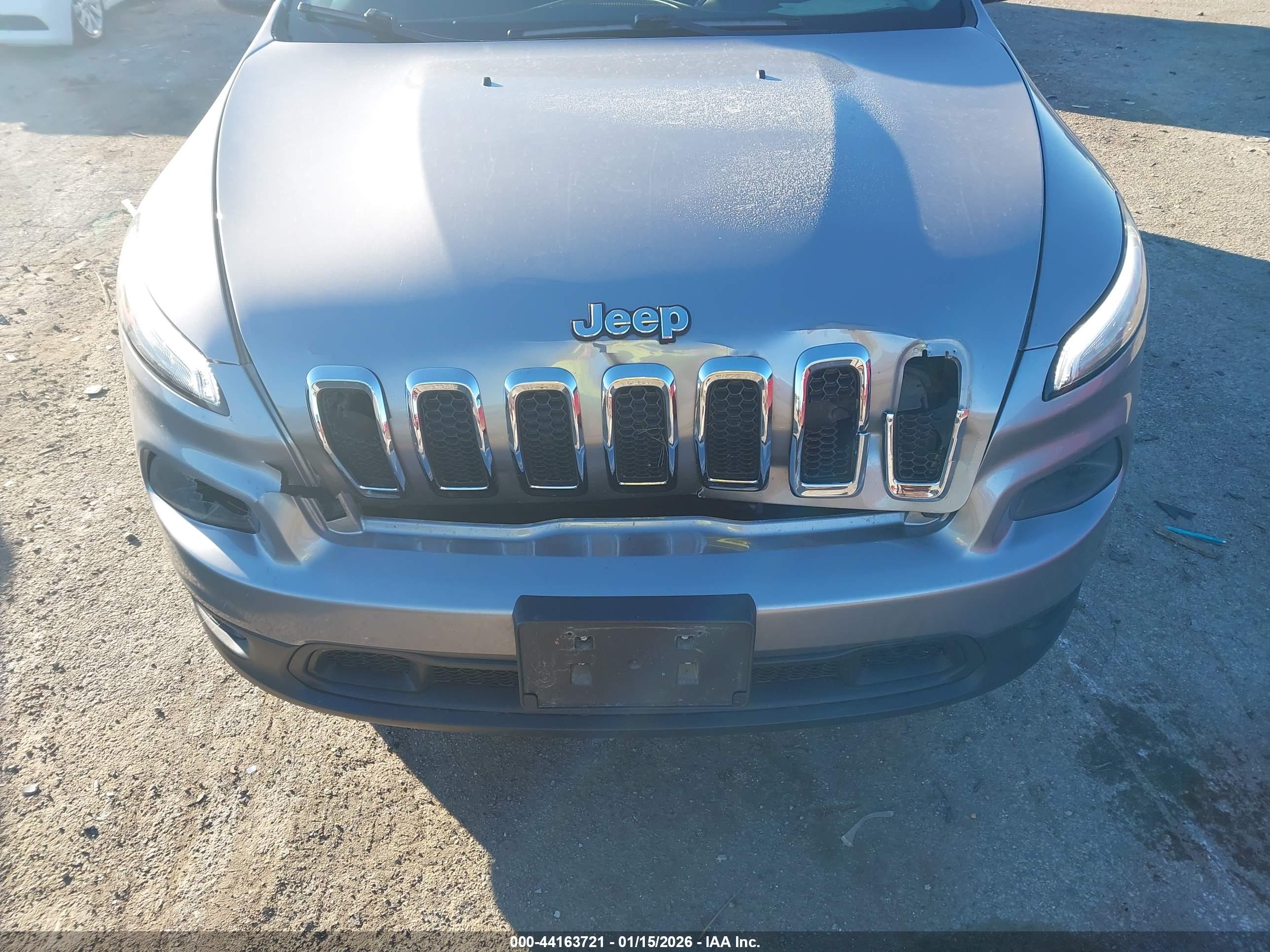 JEEP CHEROKEE image 10