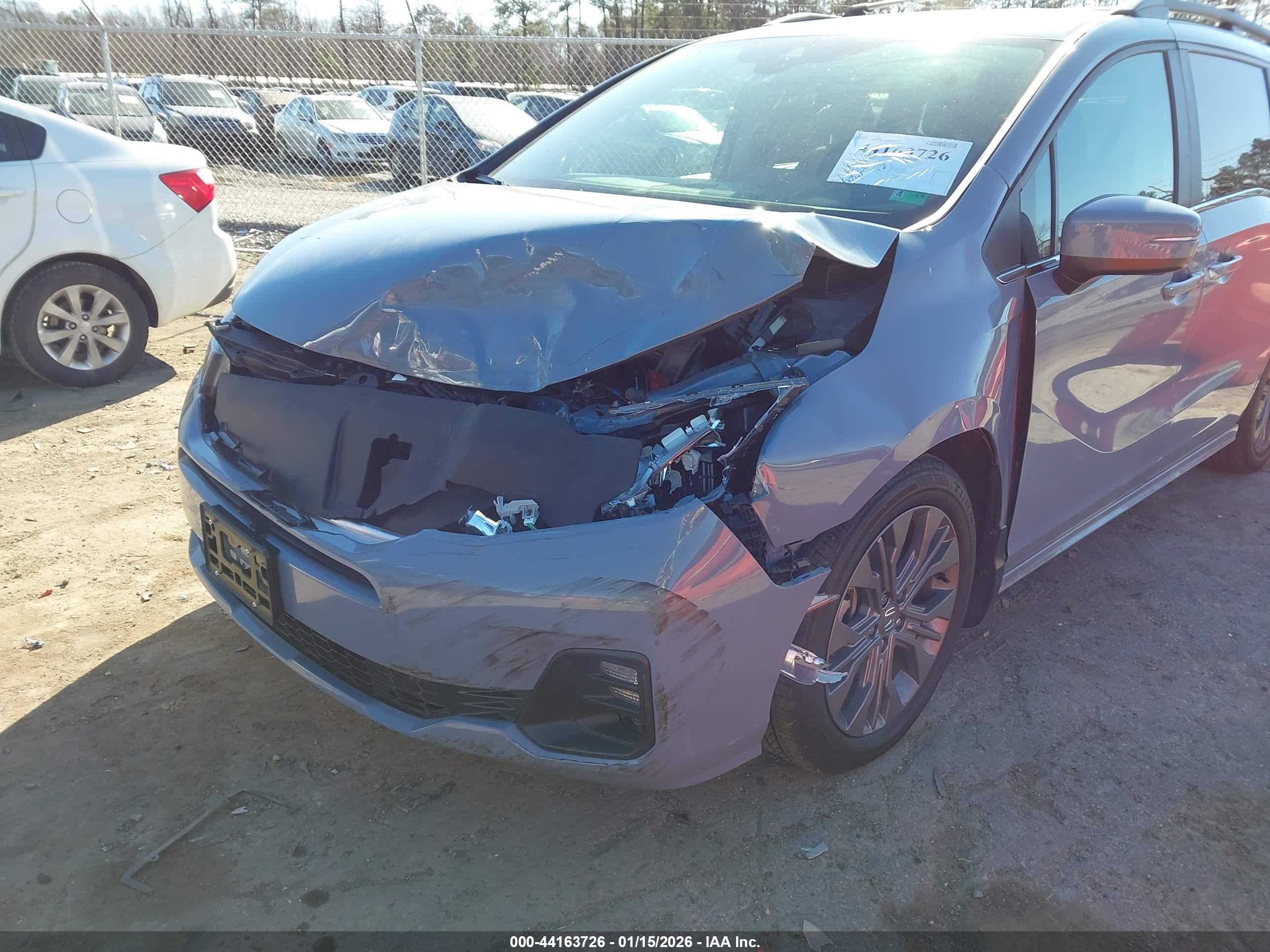 HONDA ODYSSEY image 6