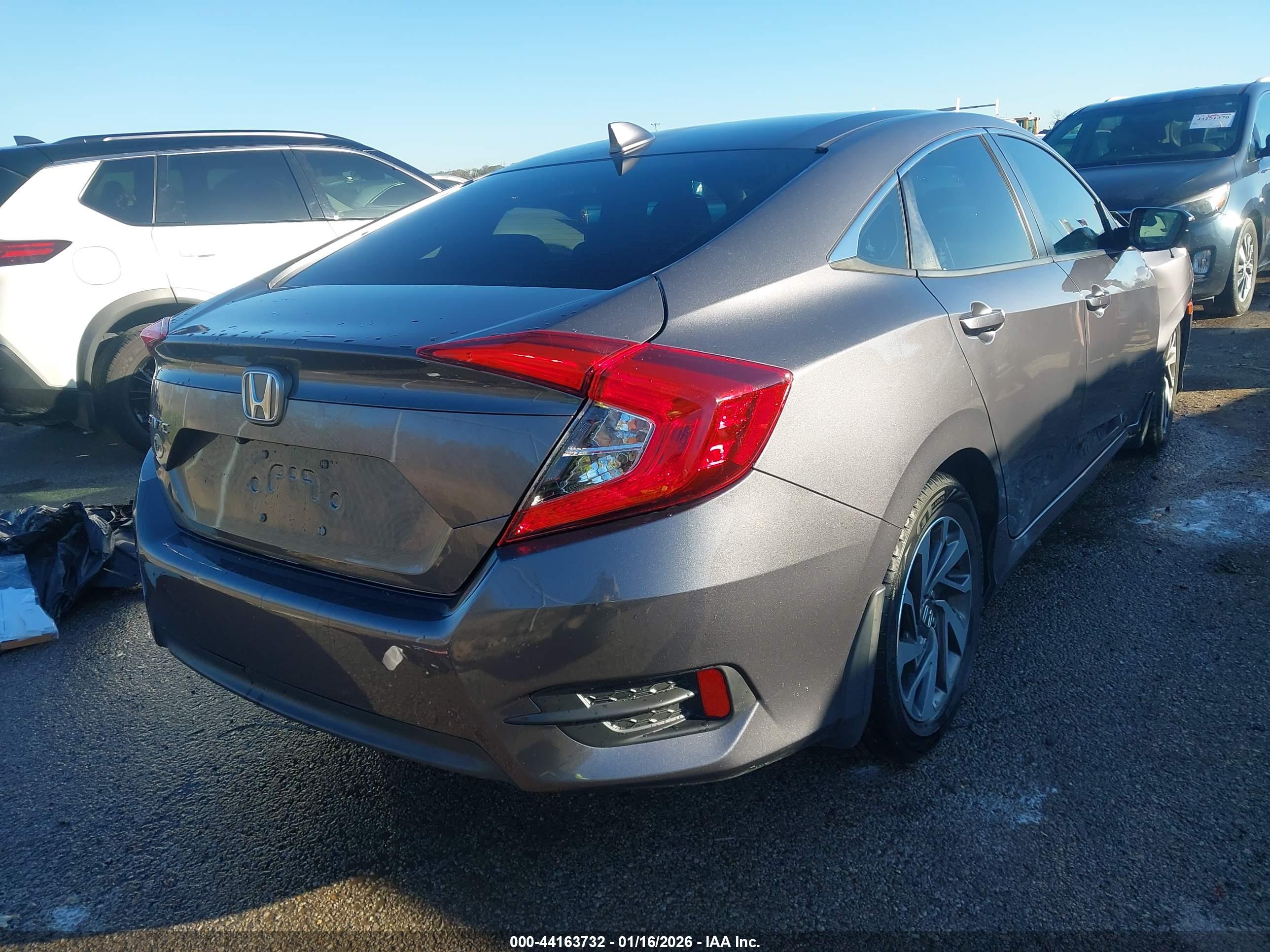 HONDA CIVIC image 4