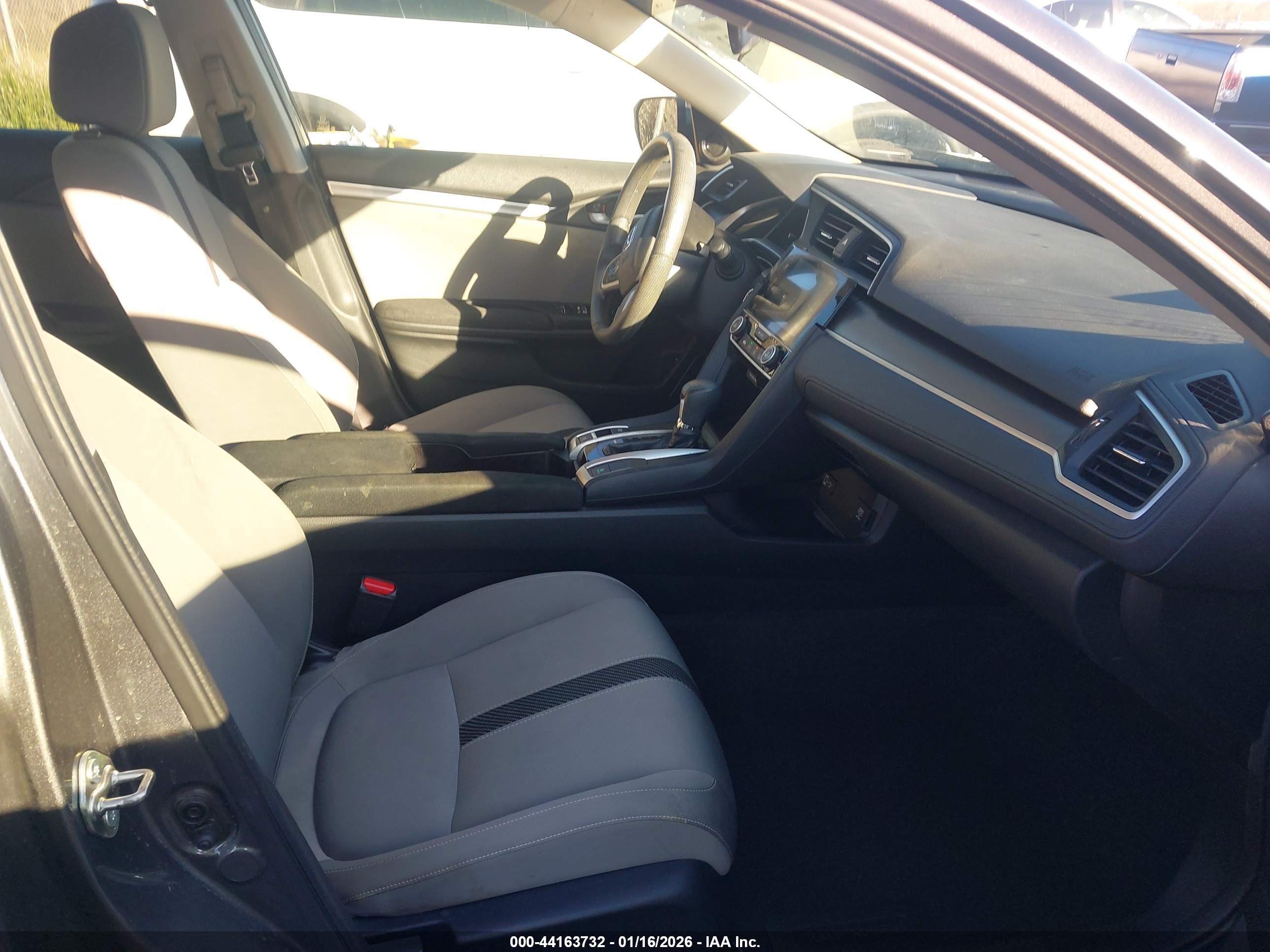 HONDA CIVIC image 5