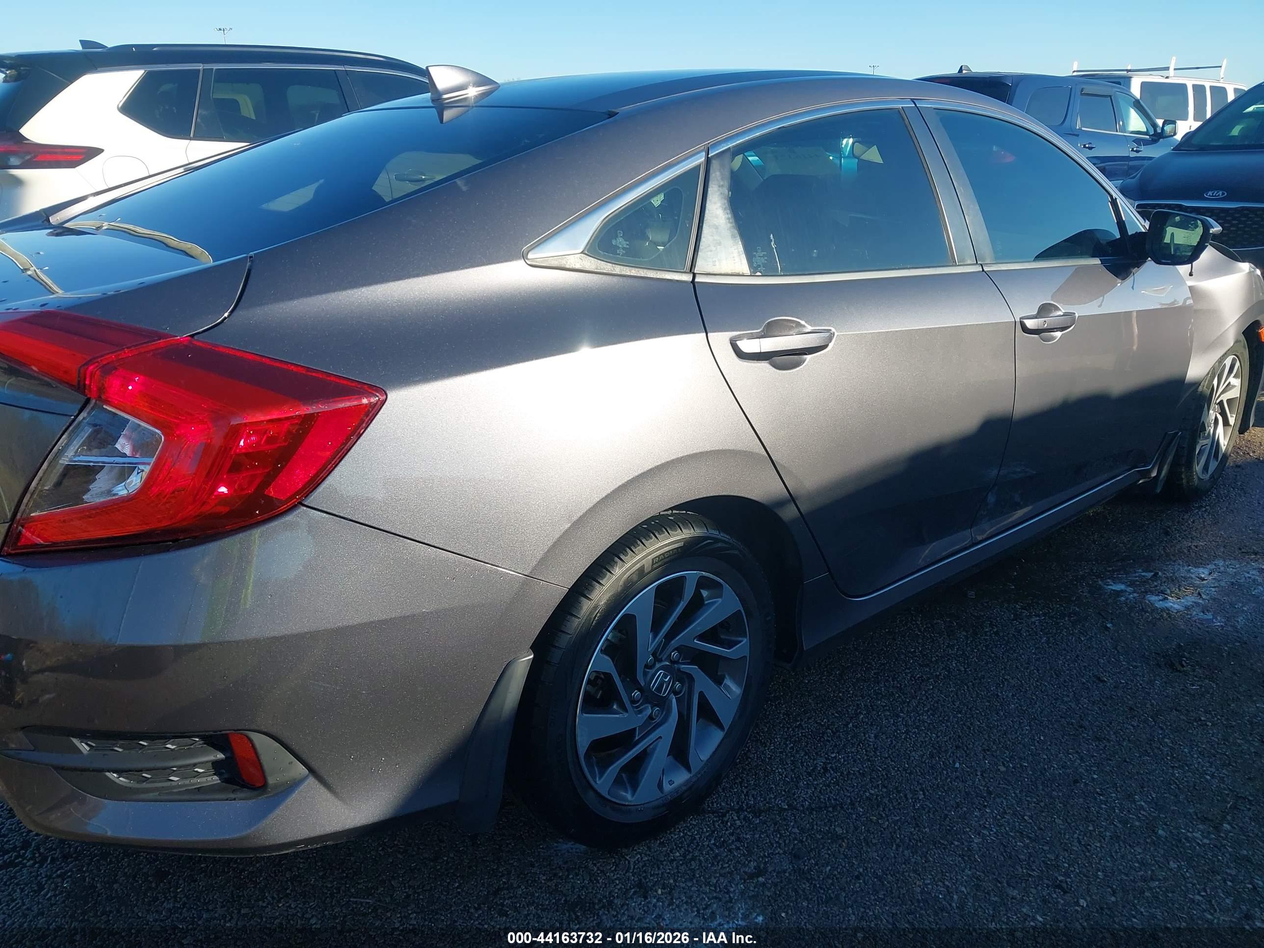 HONDA CIVIC image 8
