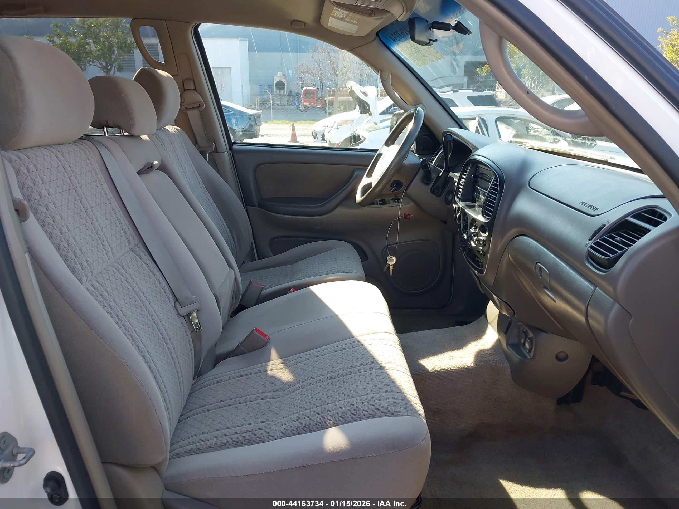 TOYOTA TUNDRA image 5