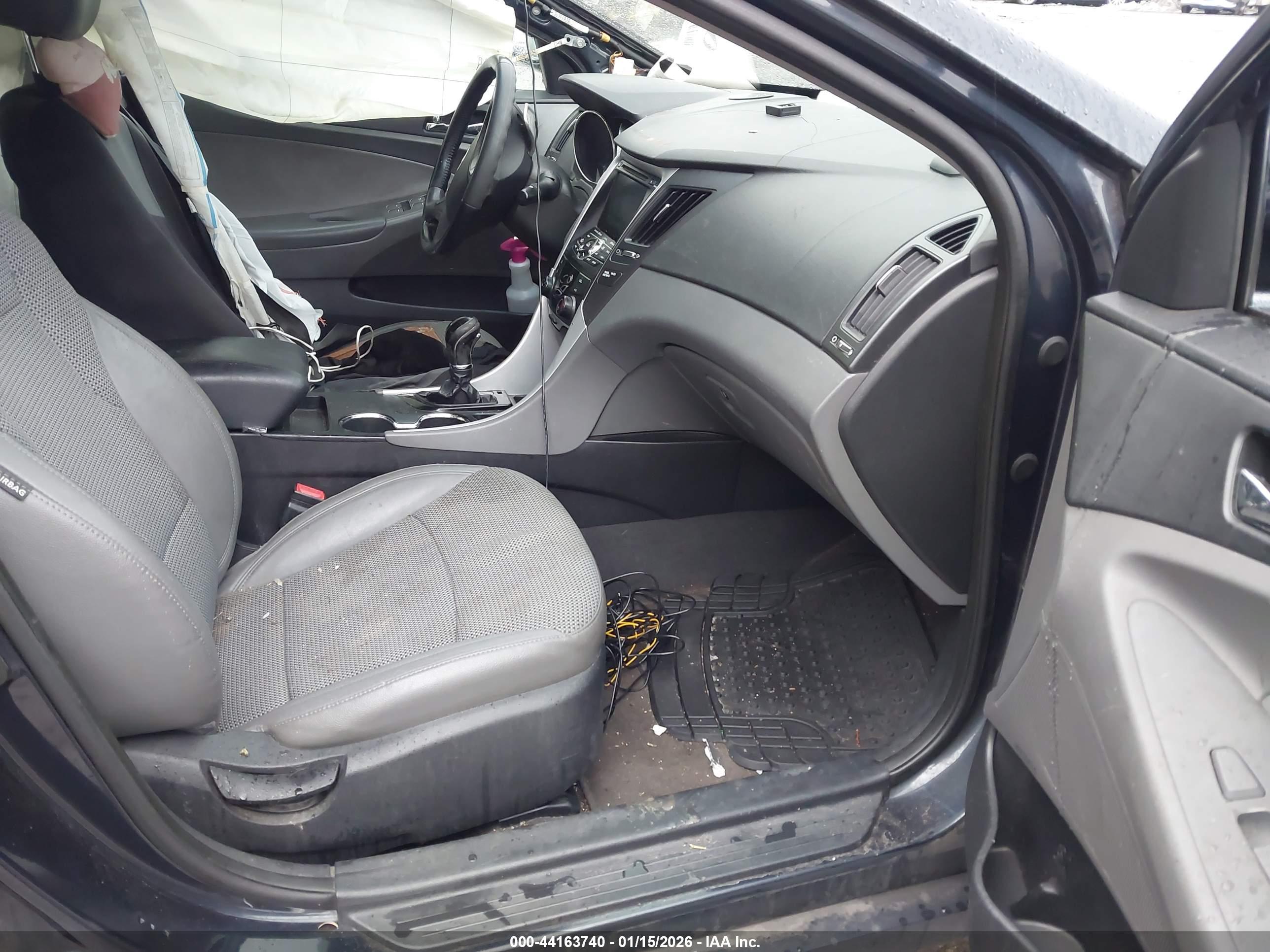 HYUNDAI SONATA image 5