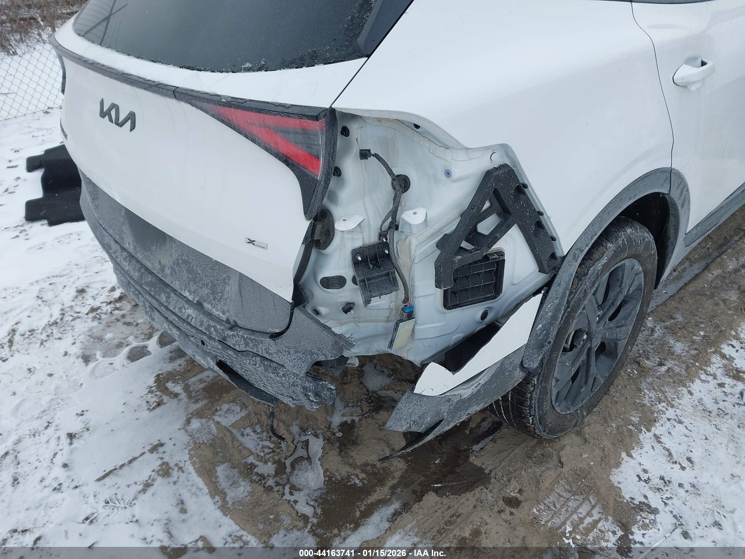 KIA SPORTAGE image 6