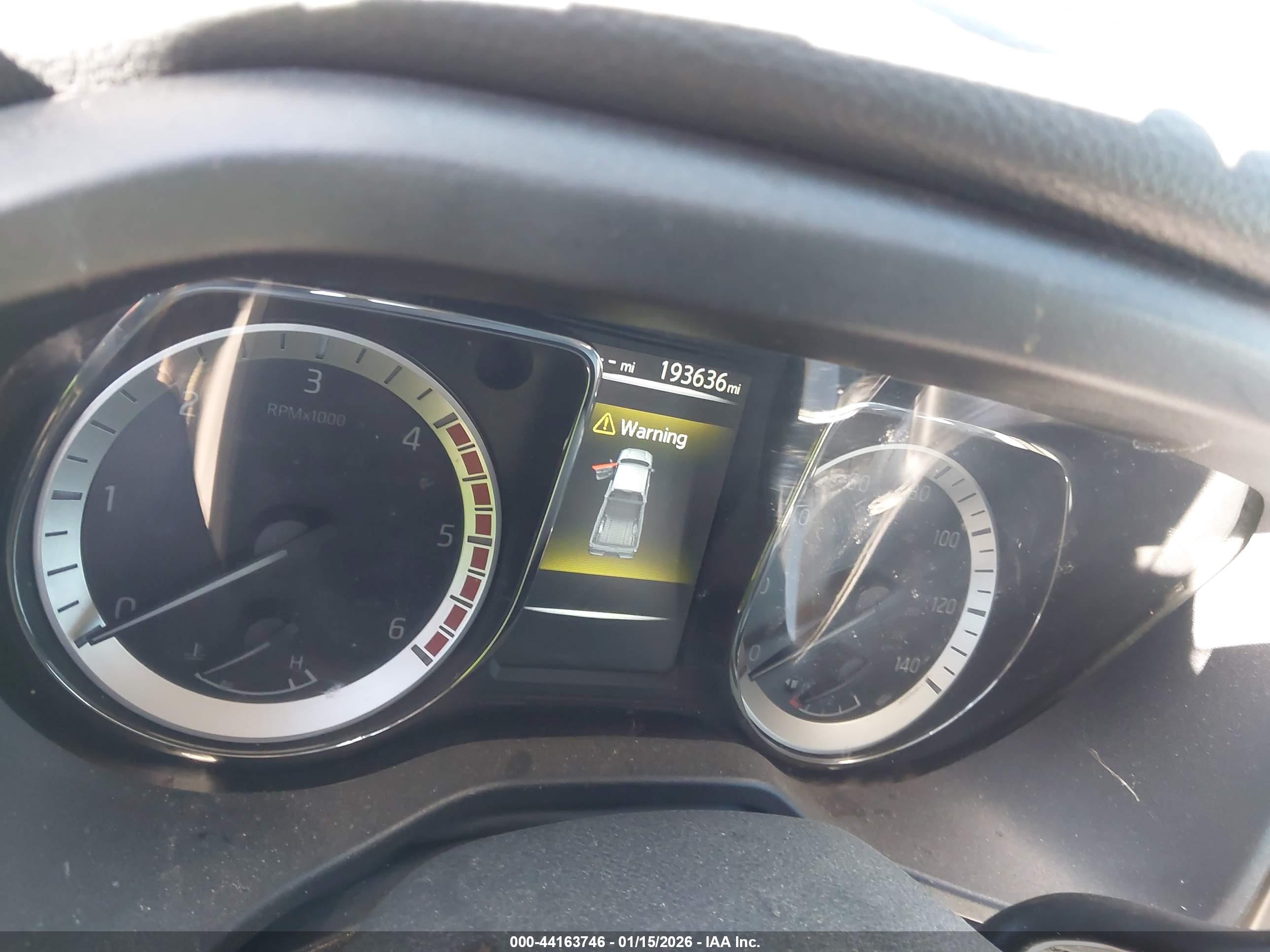 NISSAN TITAN image 7