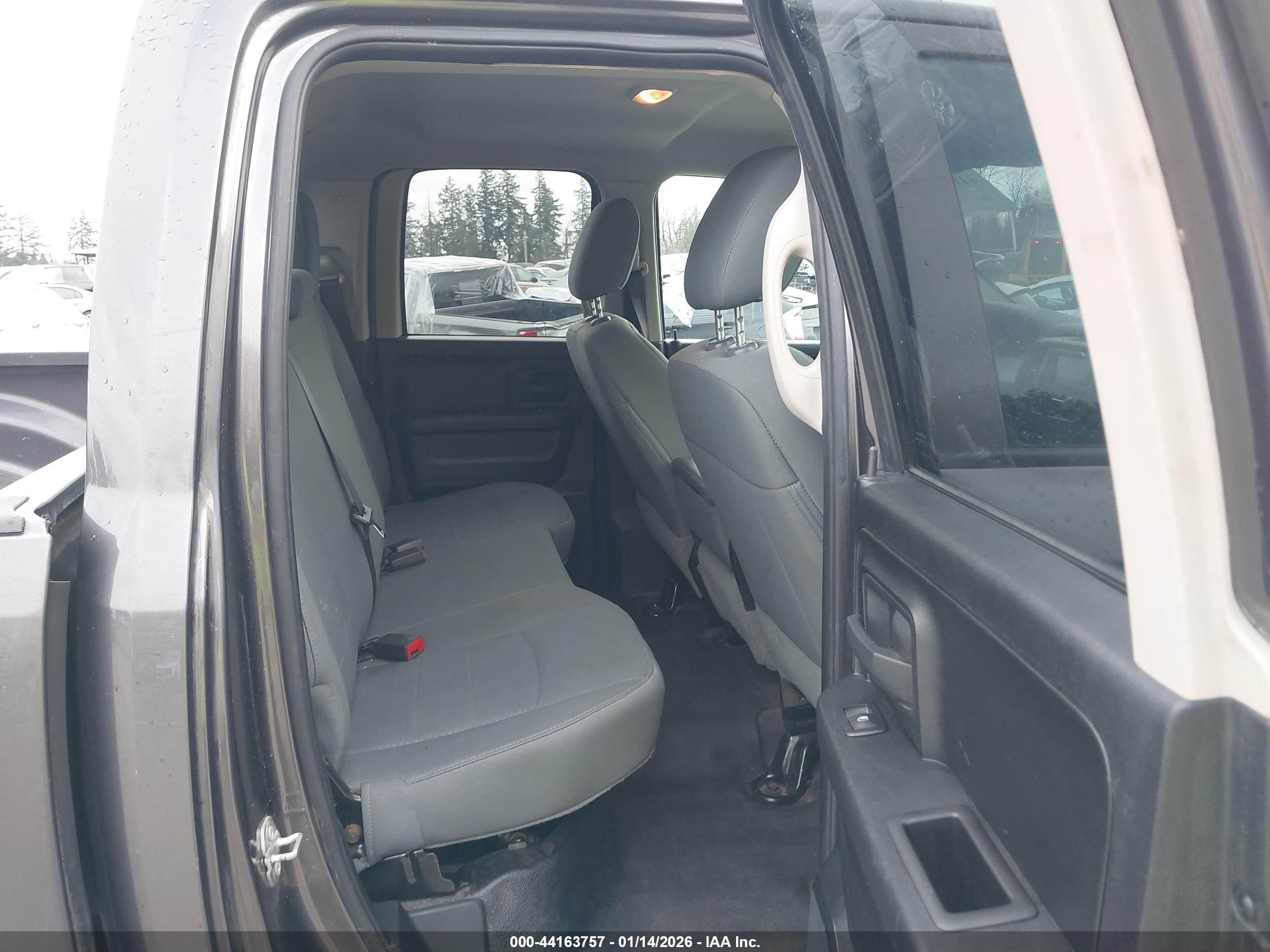 RAM 1500 image 8