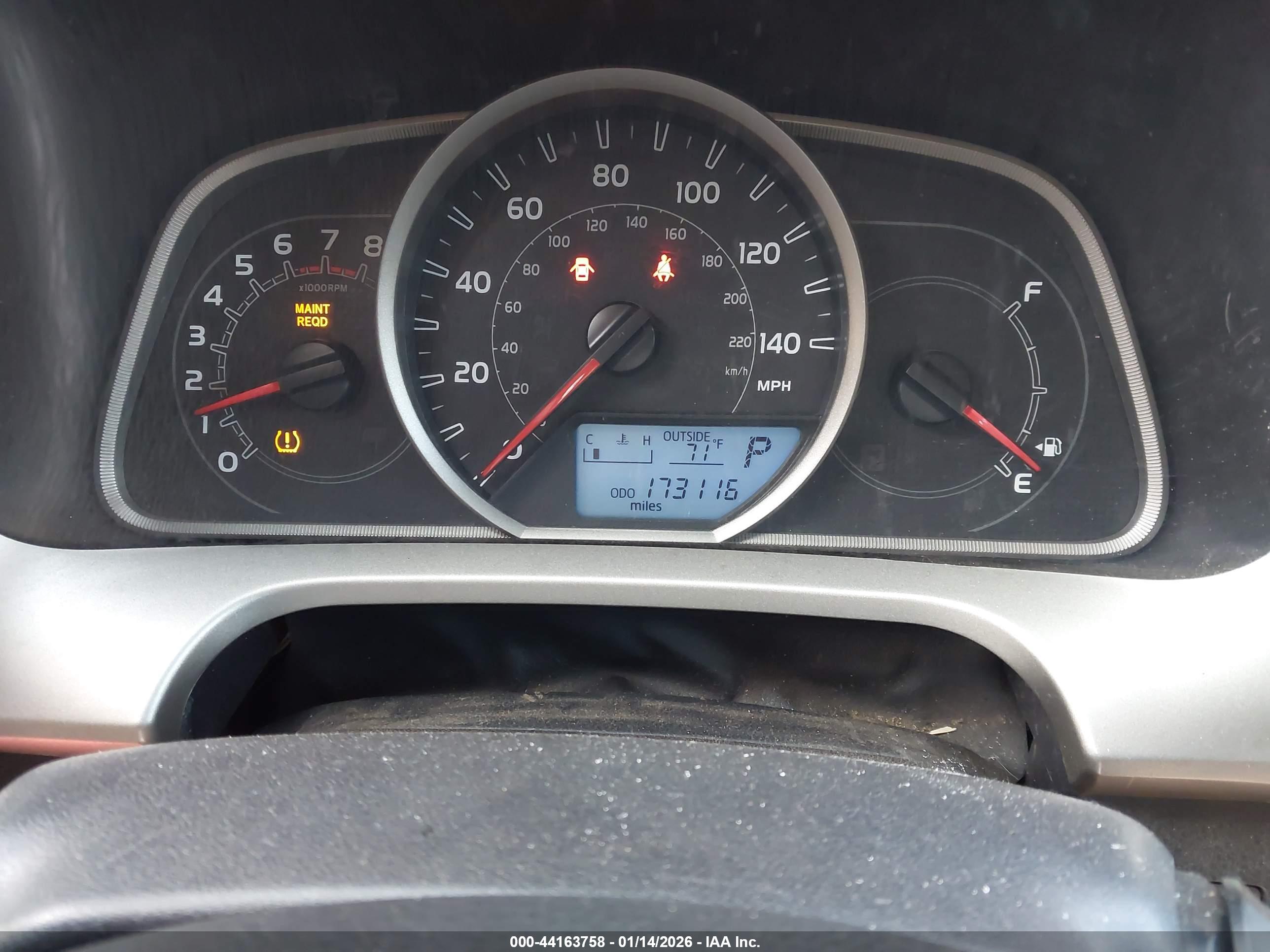 TOYOTA RAV4 image 7