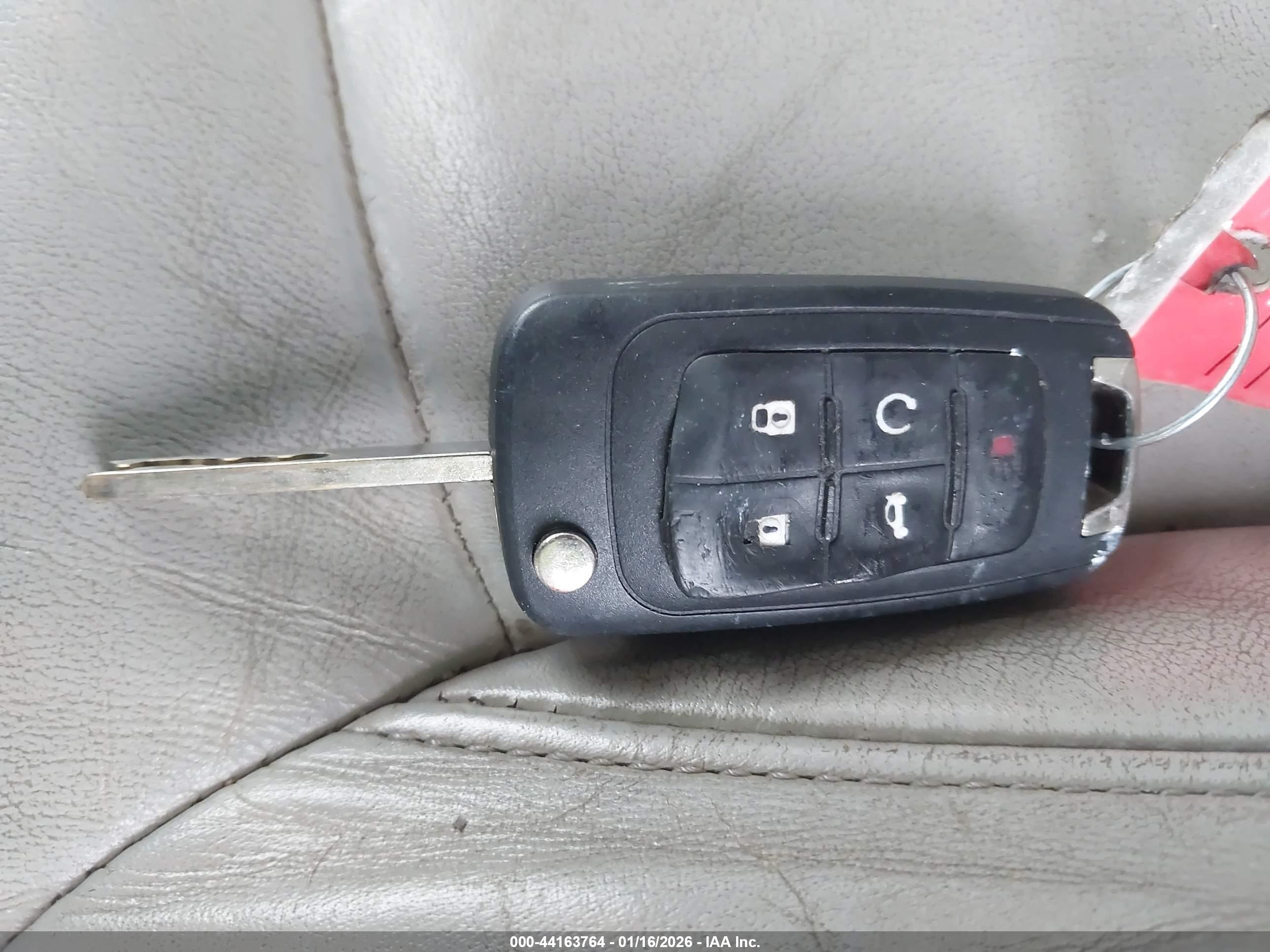 BUICK LACROSSE image 11