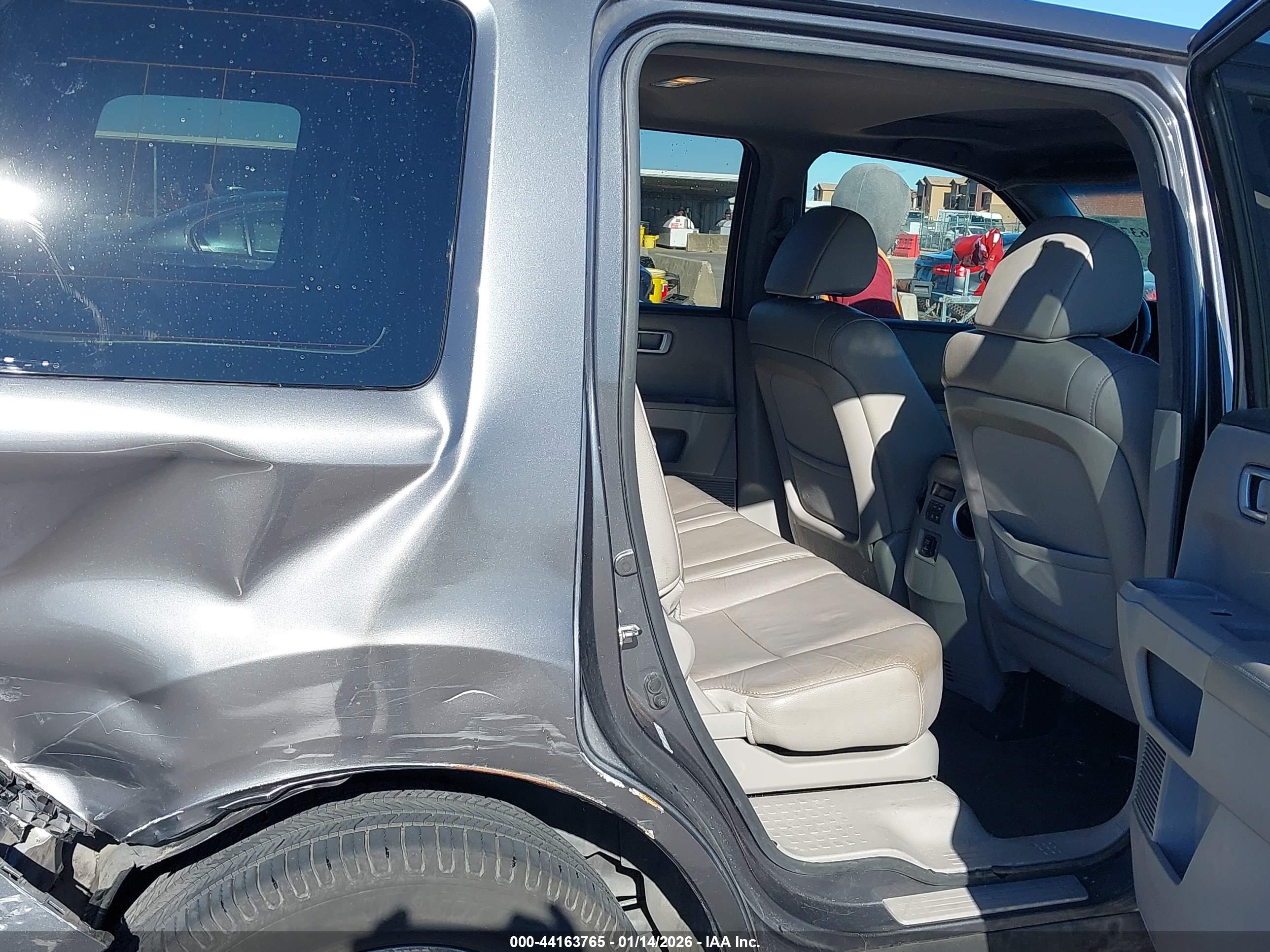 HONDA PILOT image 8