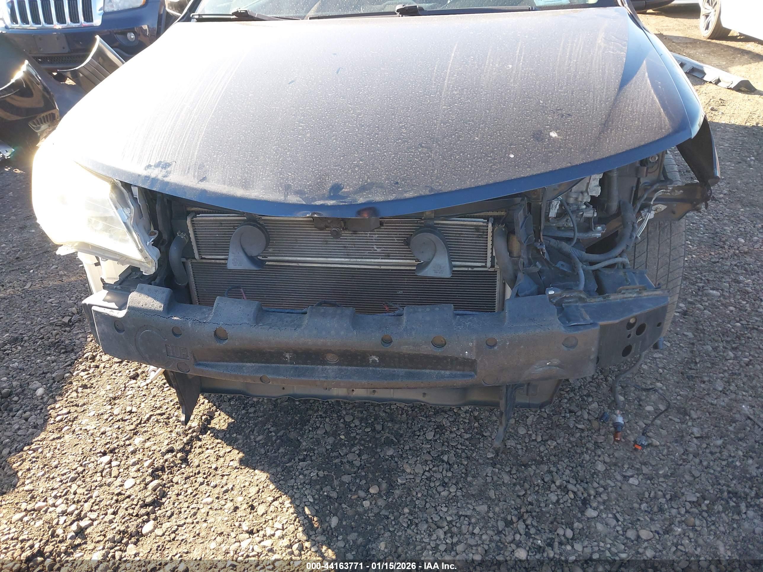 TOYOTA CAMRY image 6