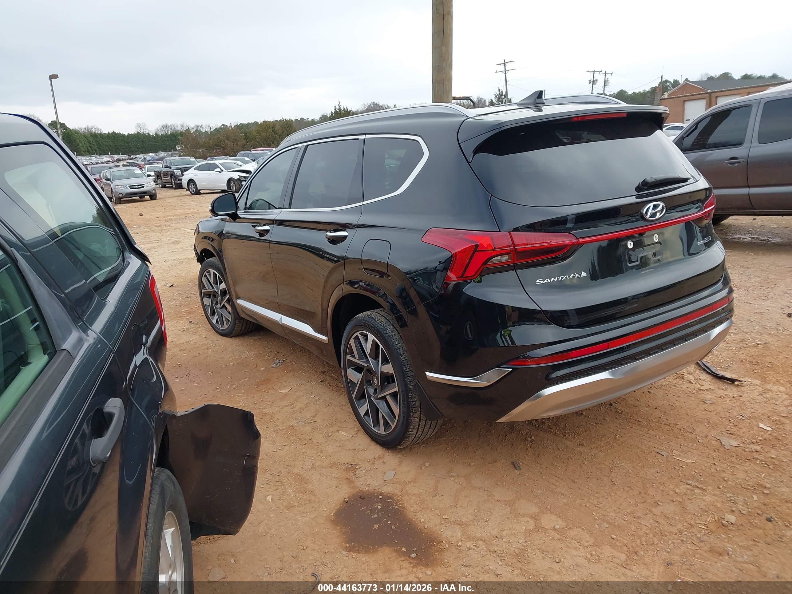 HYUNDAI SANTA image 3