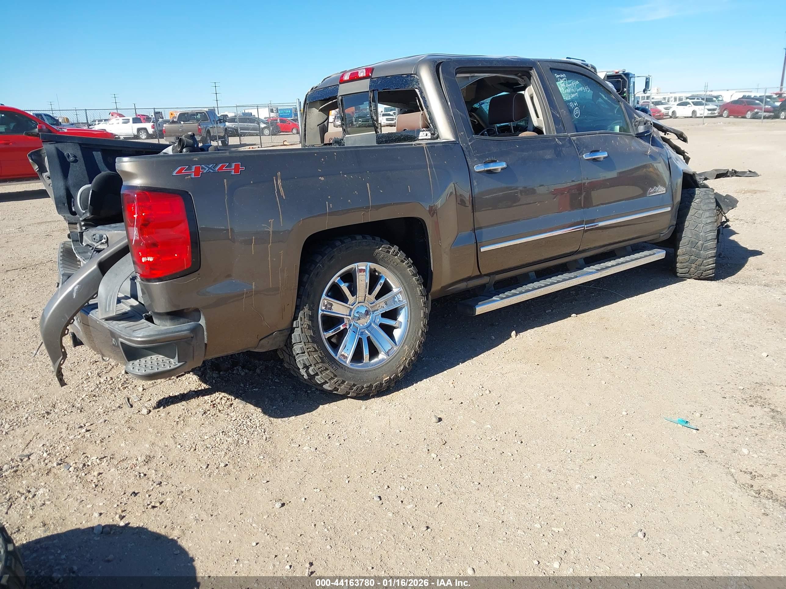 CHEVROLET SILVERADO image 4