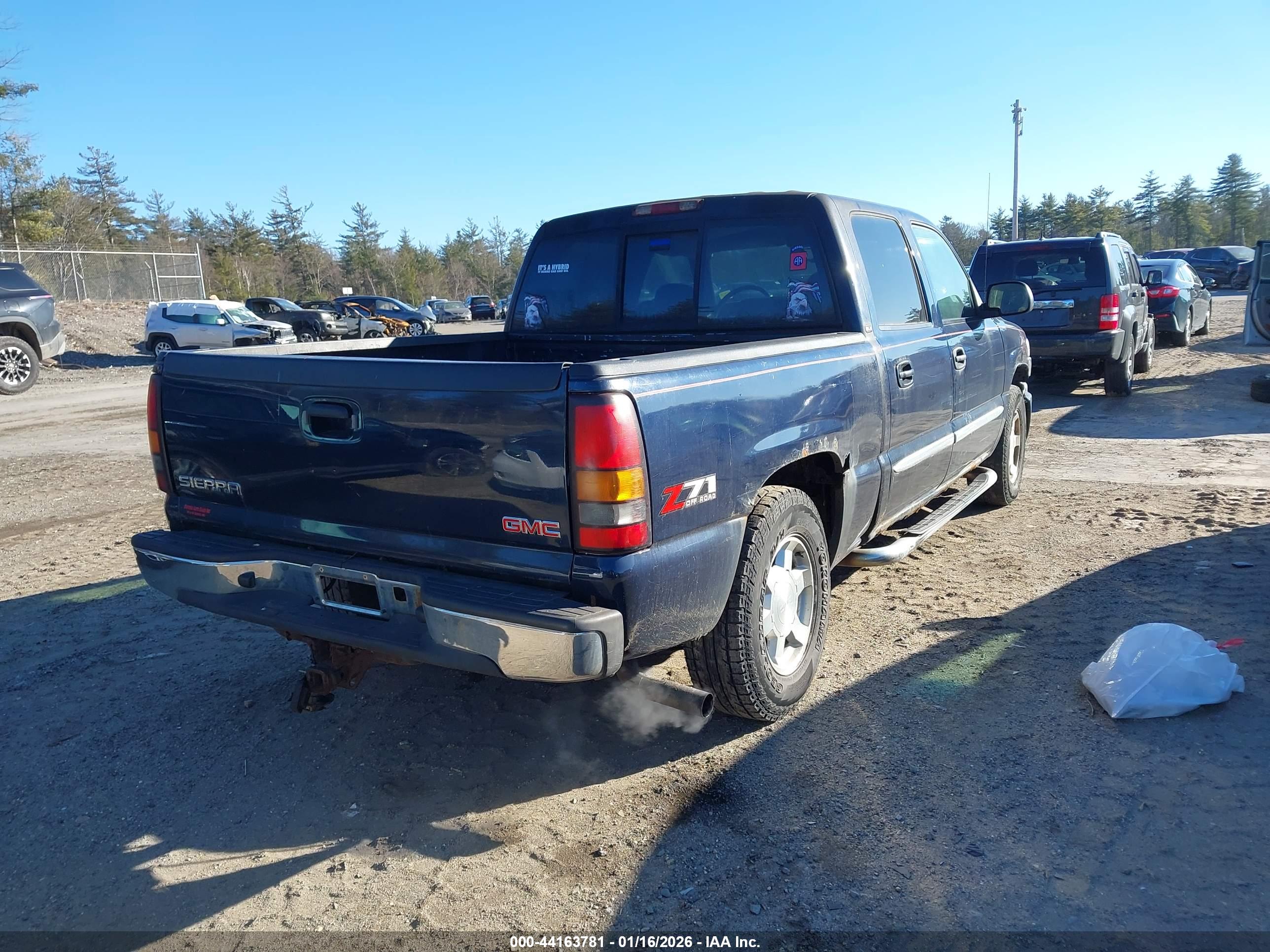 GMC SIERRA image 4