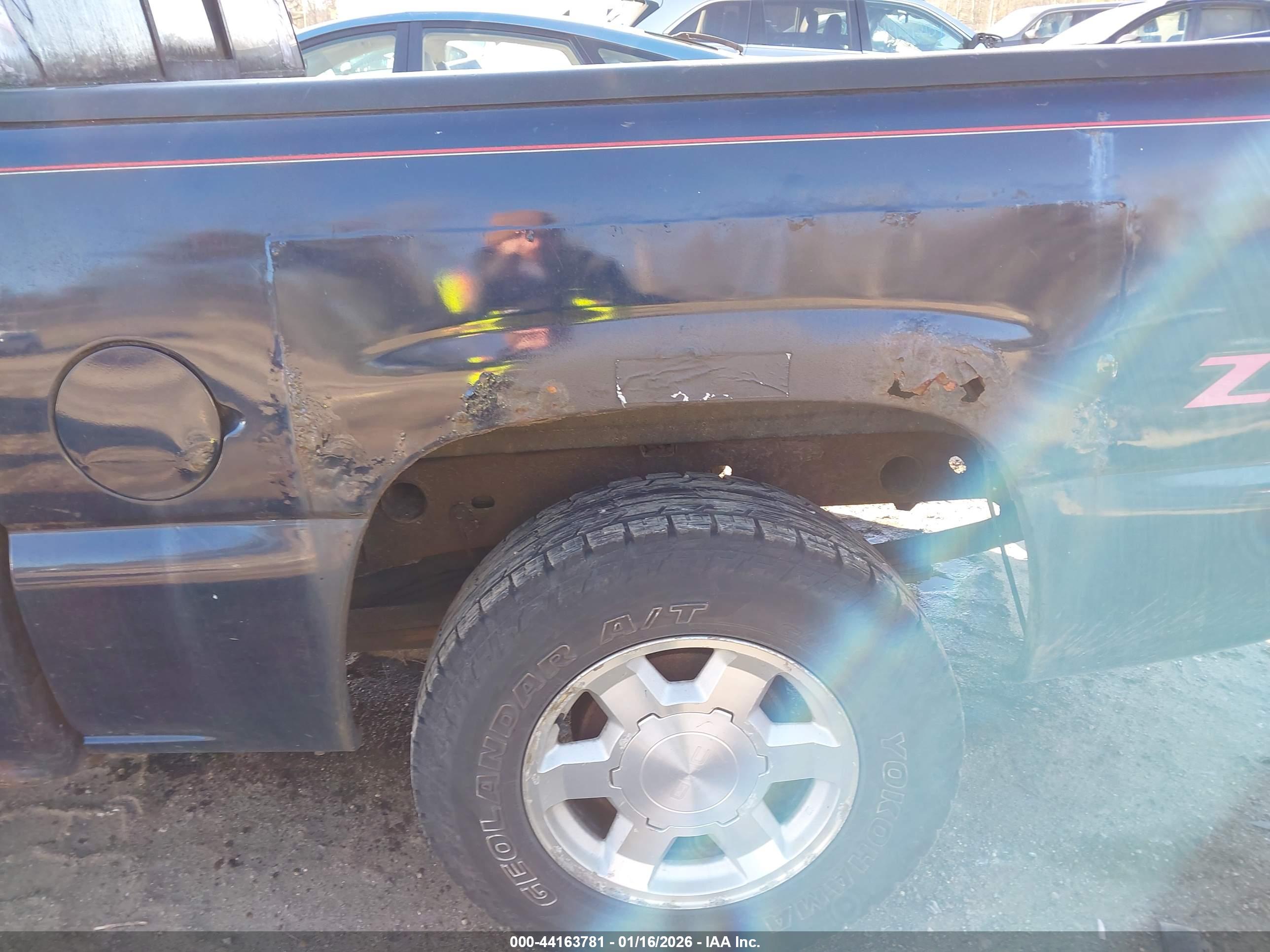 GMC SIERRA image 6