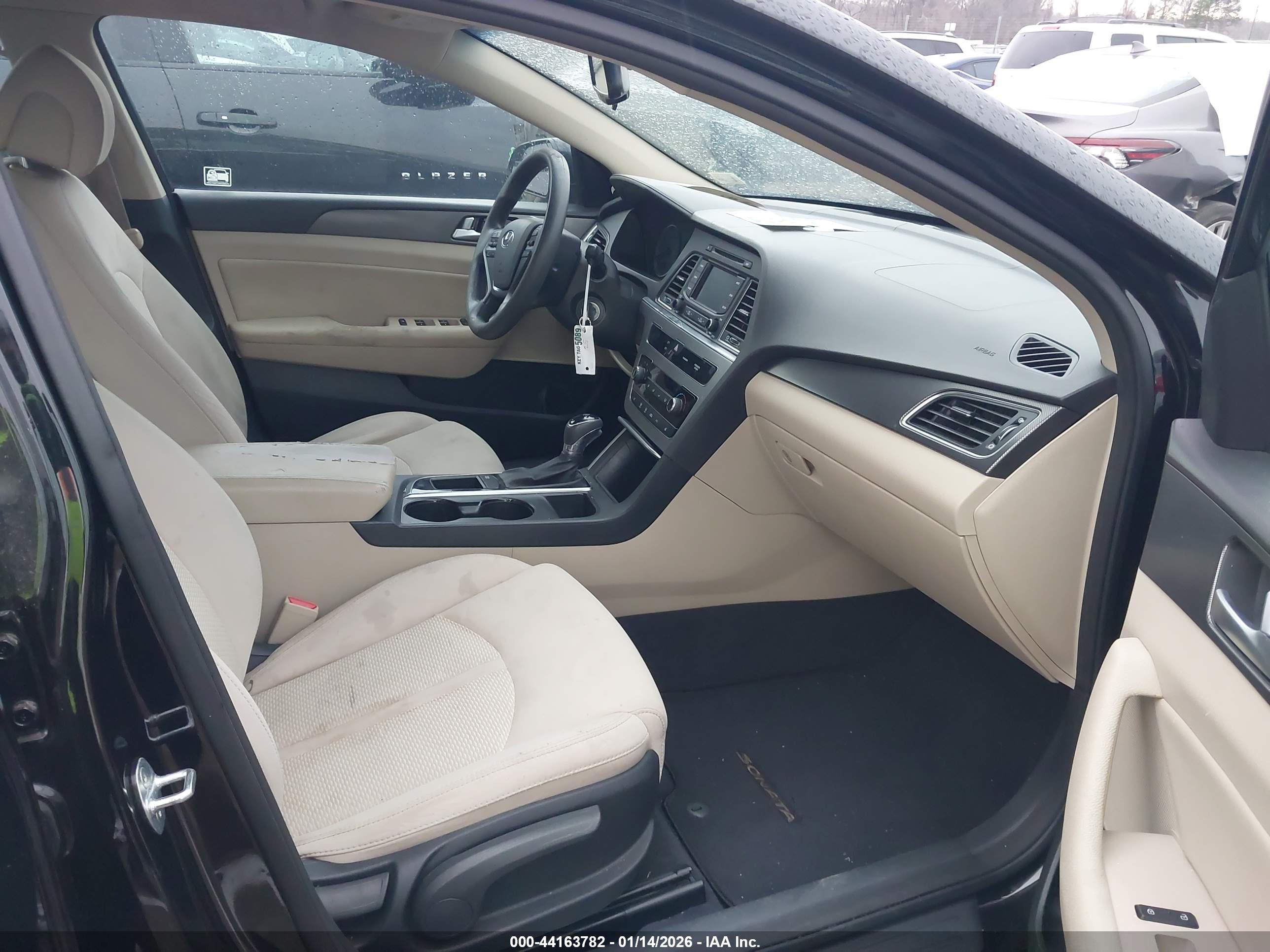 HYUNDAI SONATA image 5