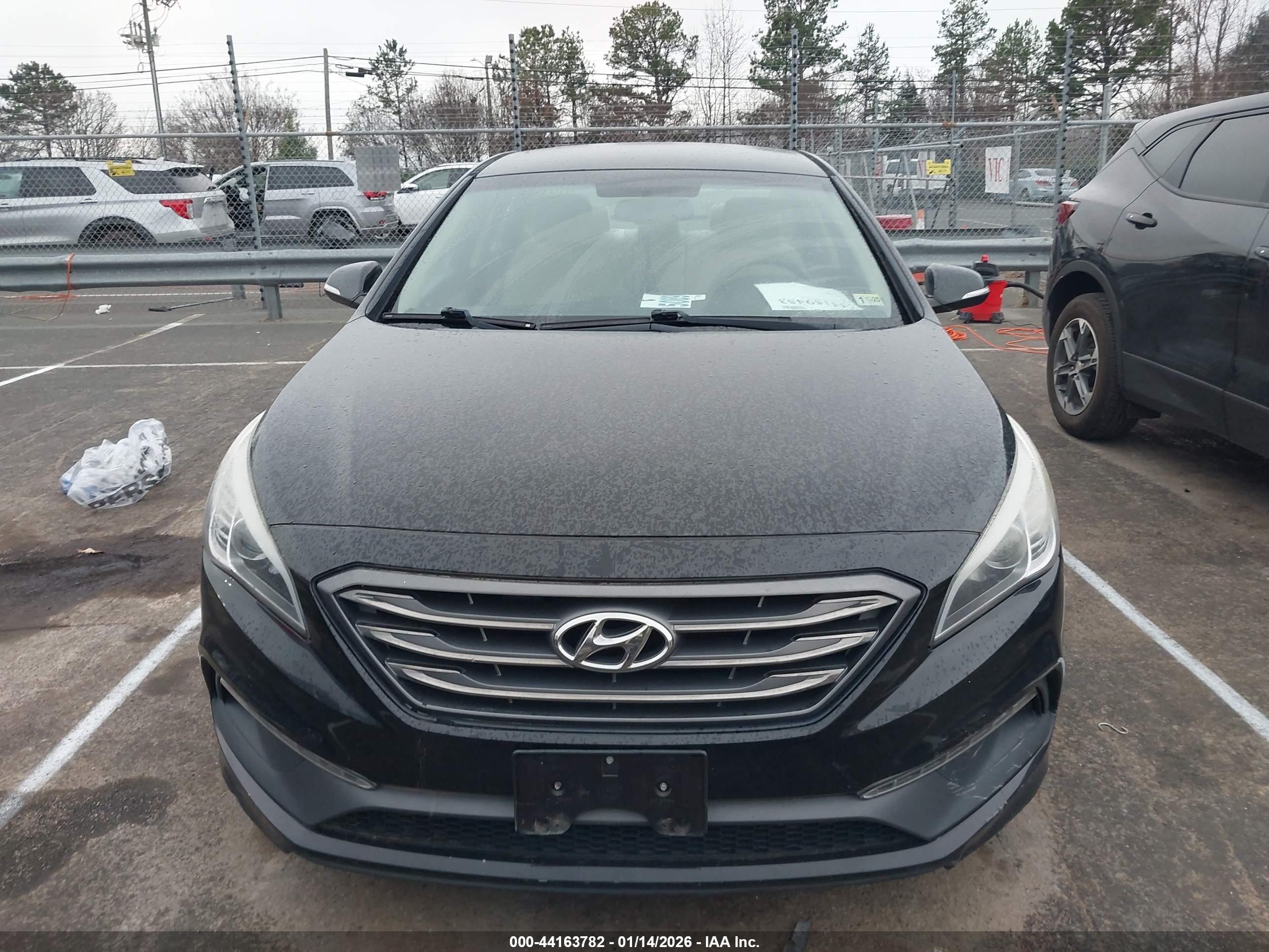 HYUNDAI SONATA image 6
