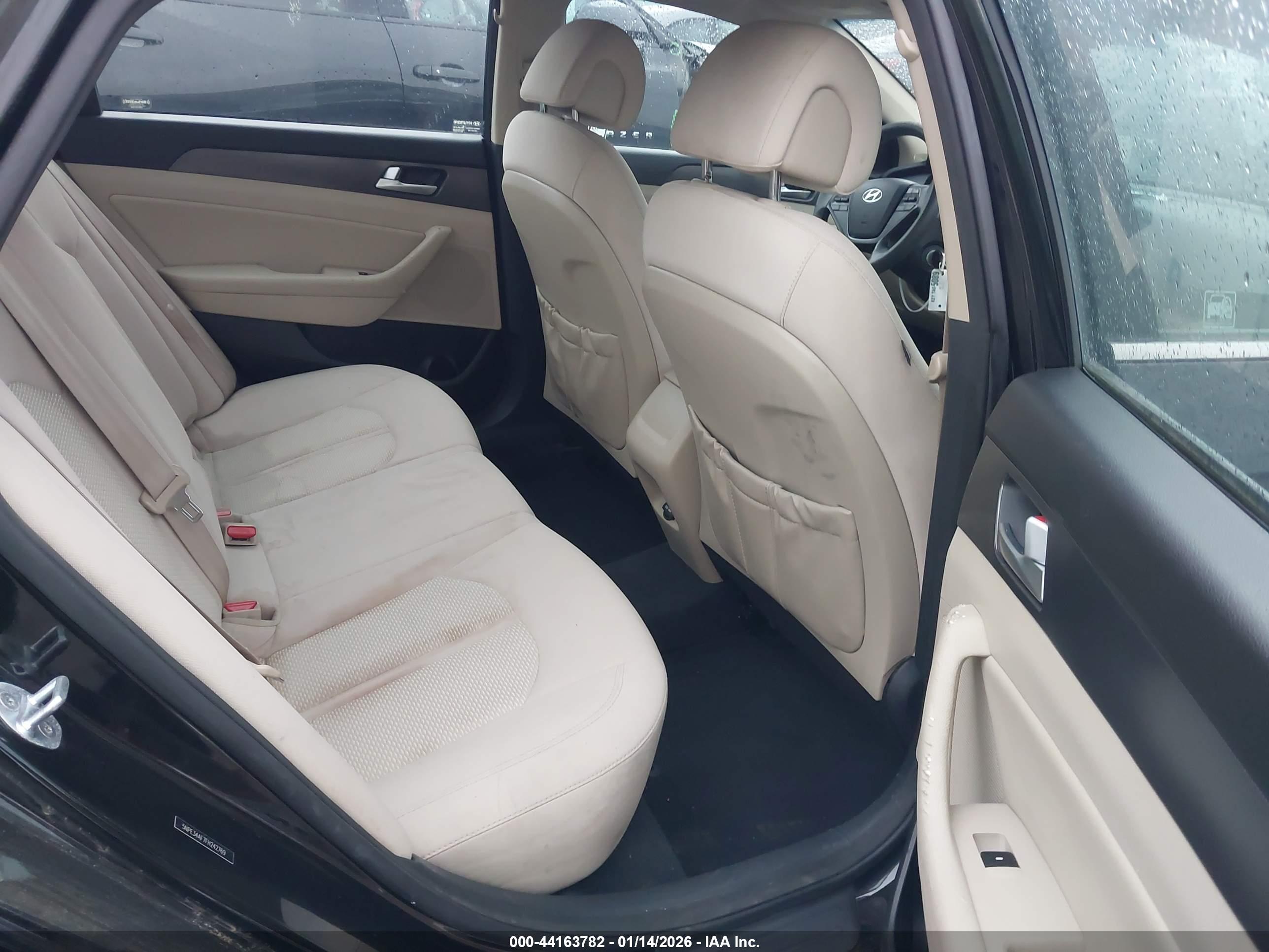 HYUNDAI SONATA image 8