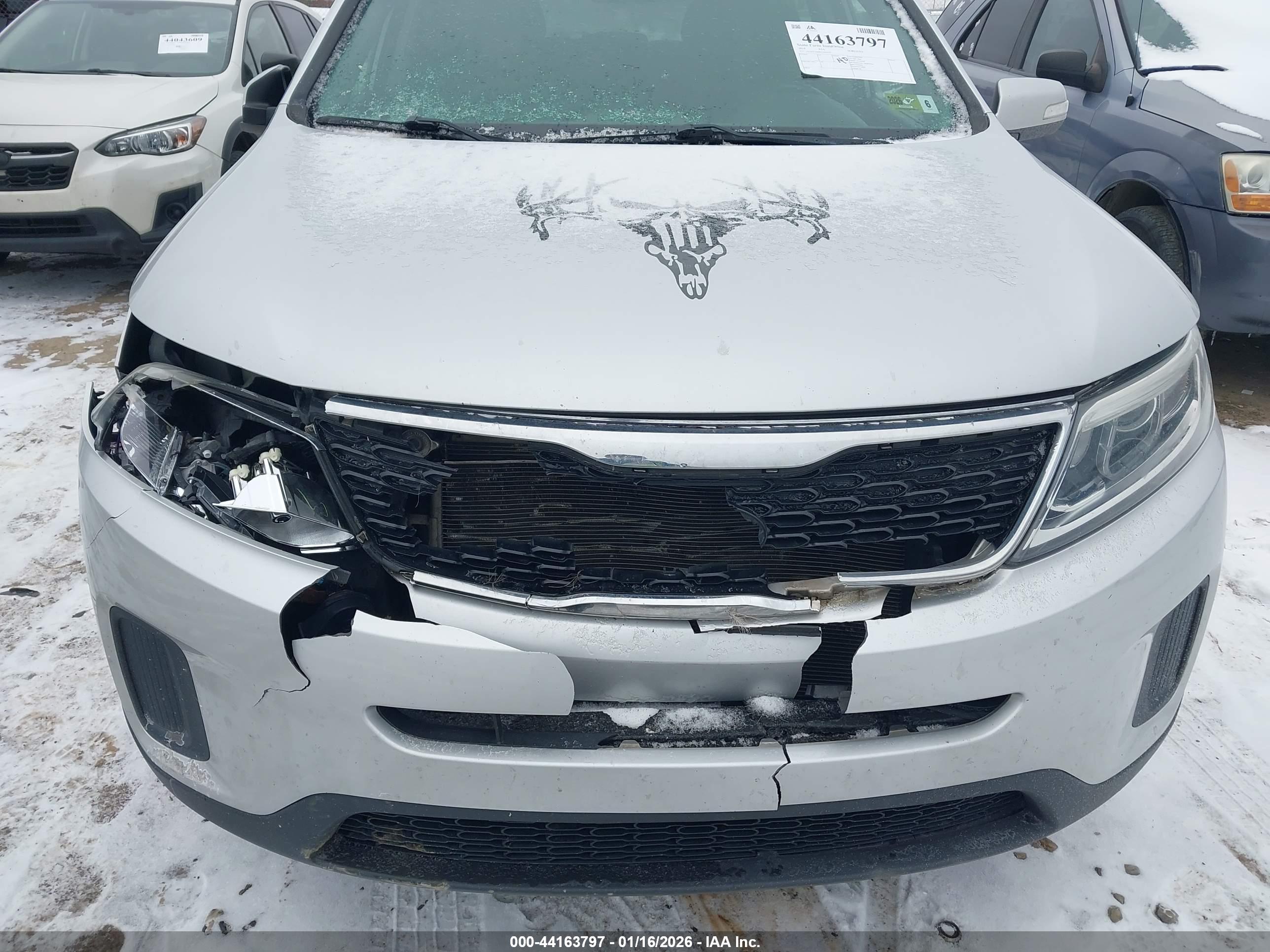 KIA SORENTO image 6