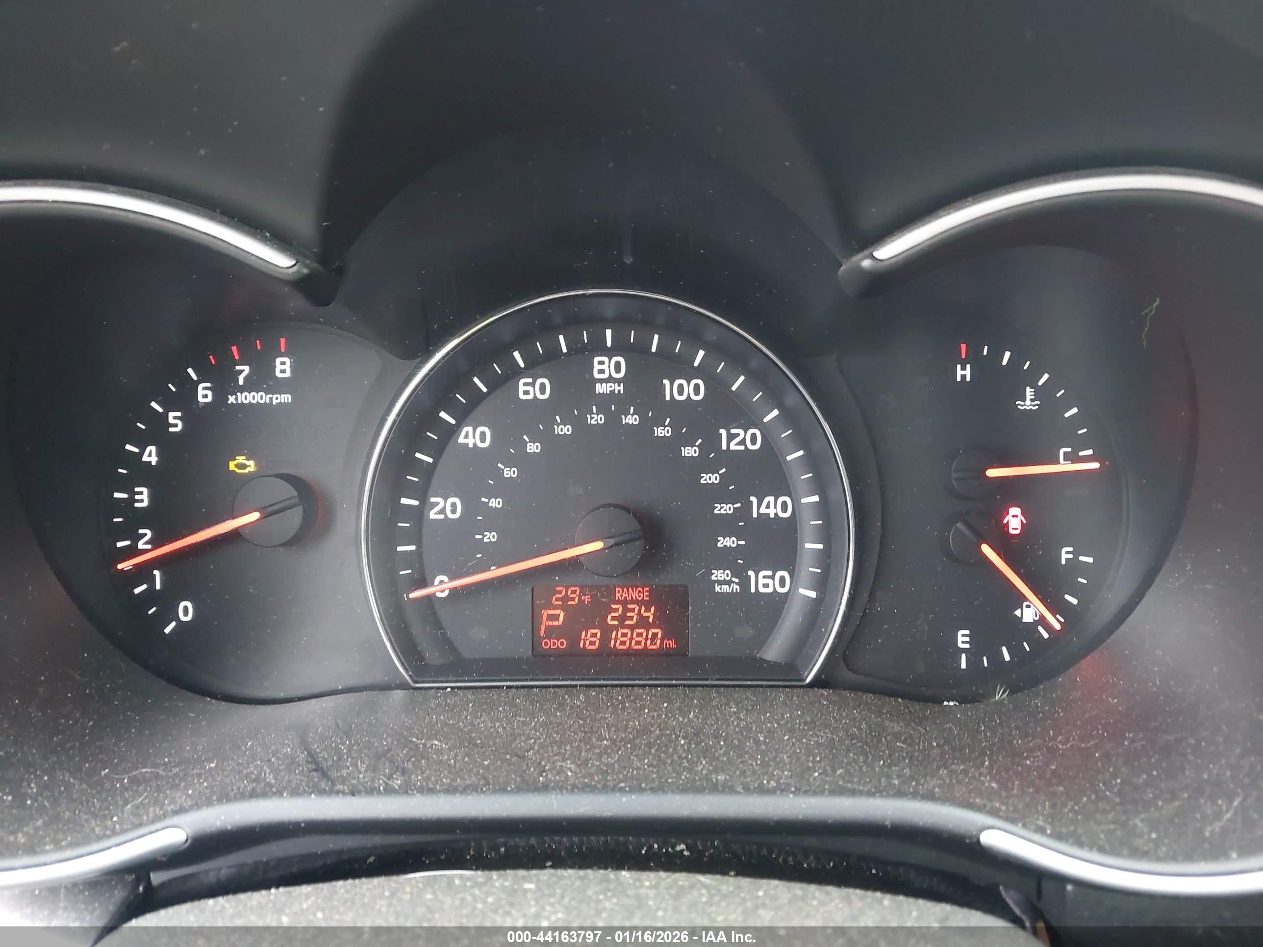 KIA SORENTO image 7