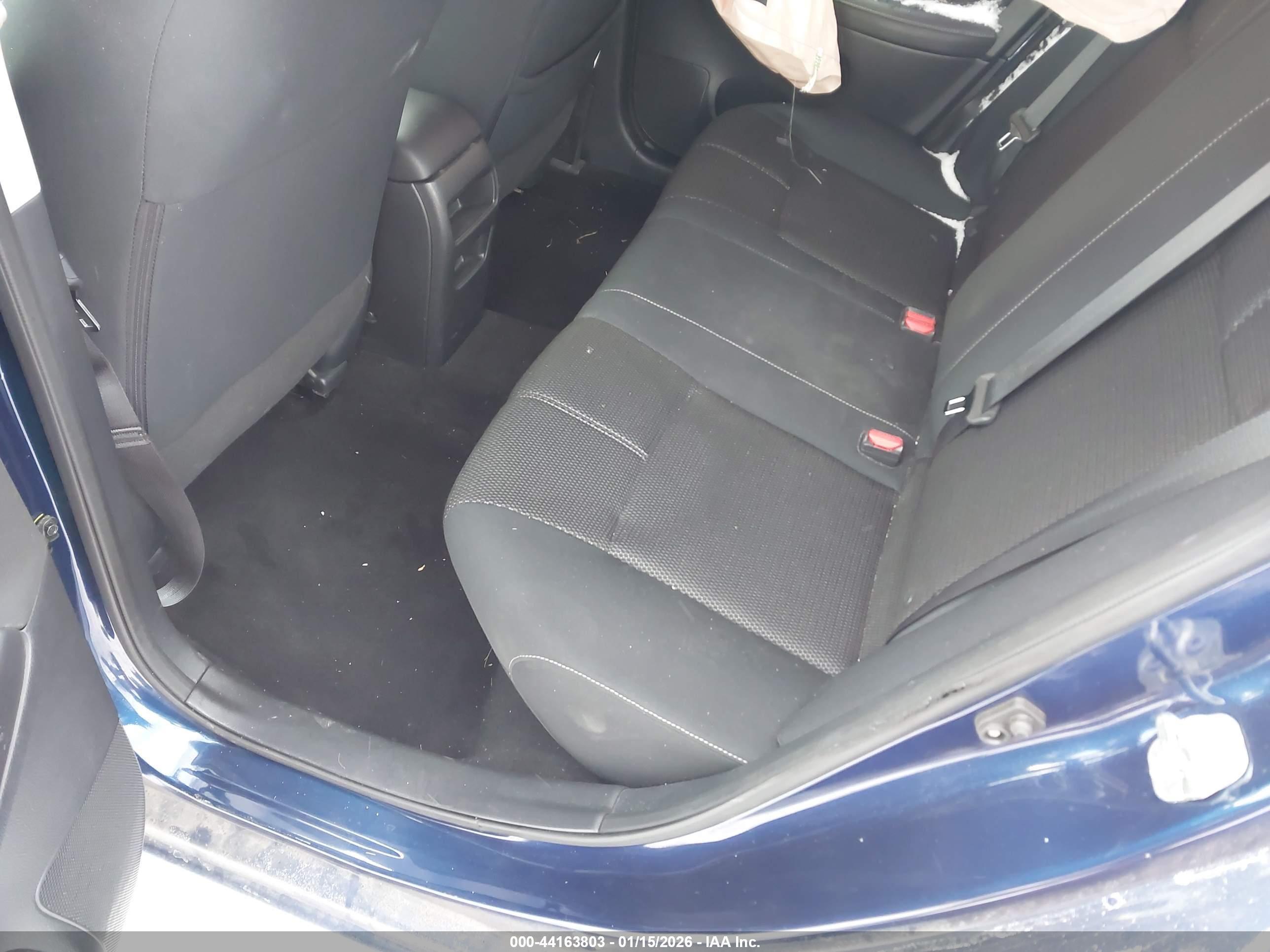 NISSAN SENTRA image 8