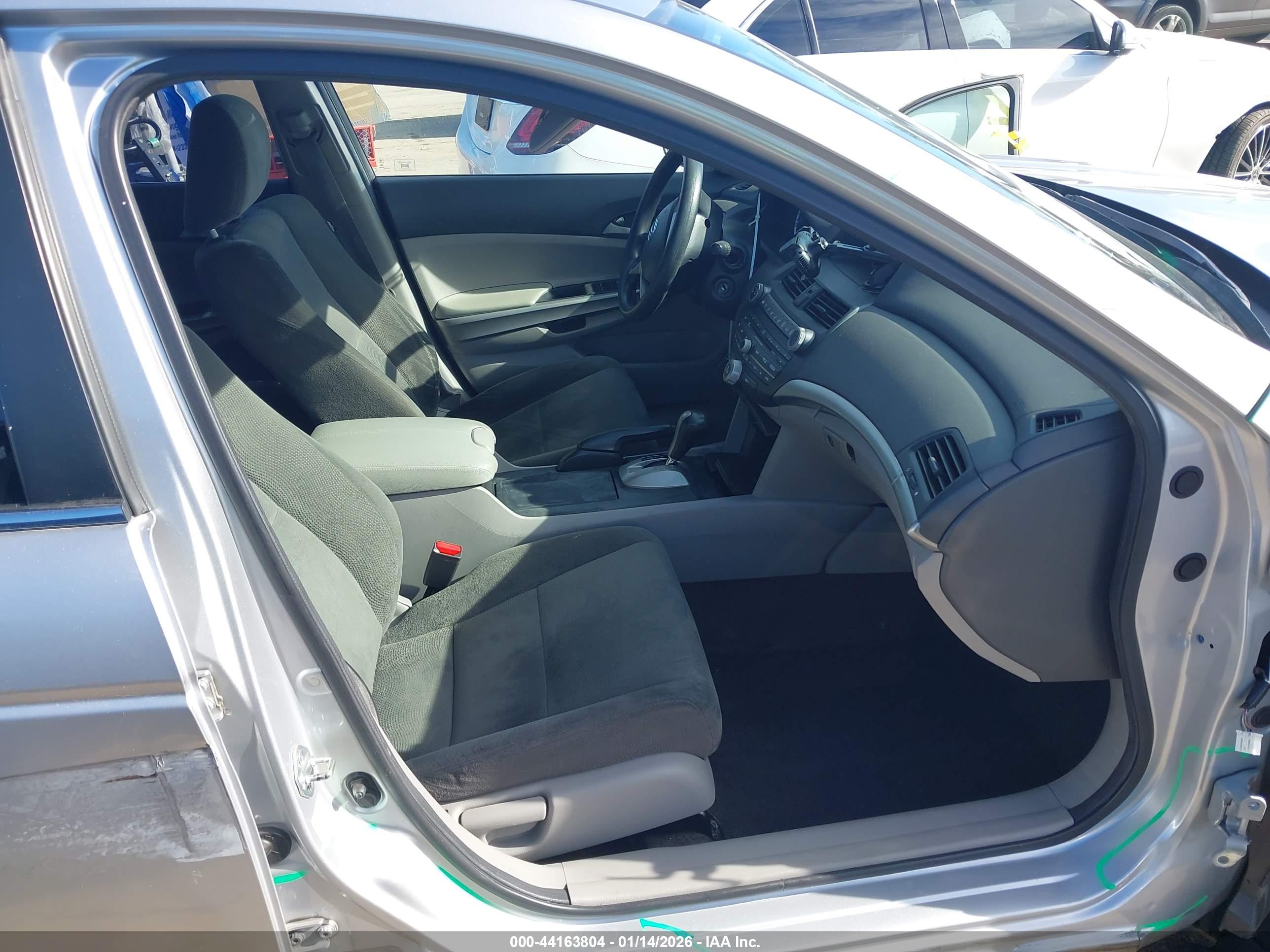 HONDA ACCORD image 5