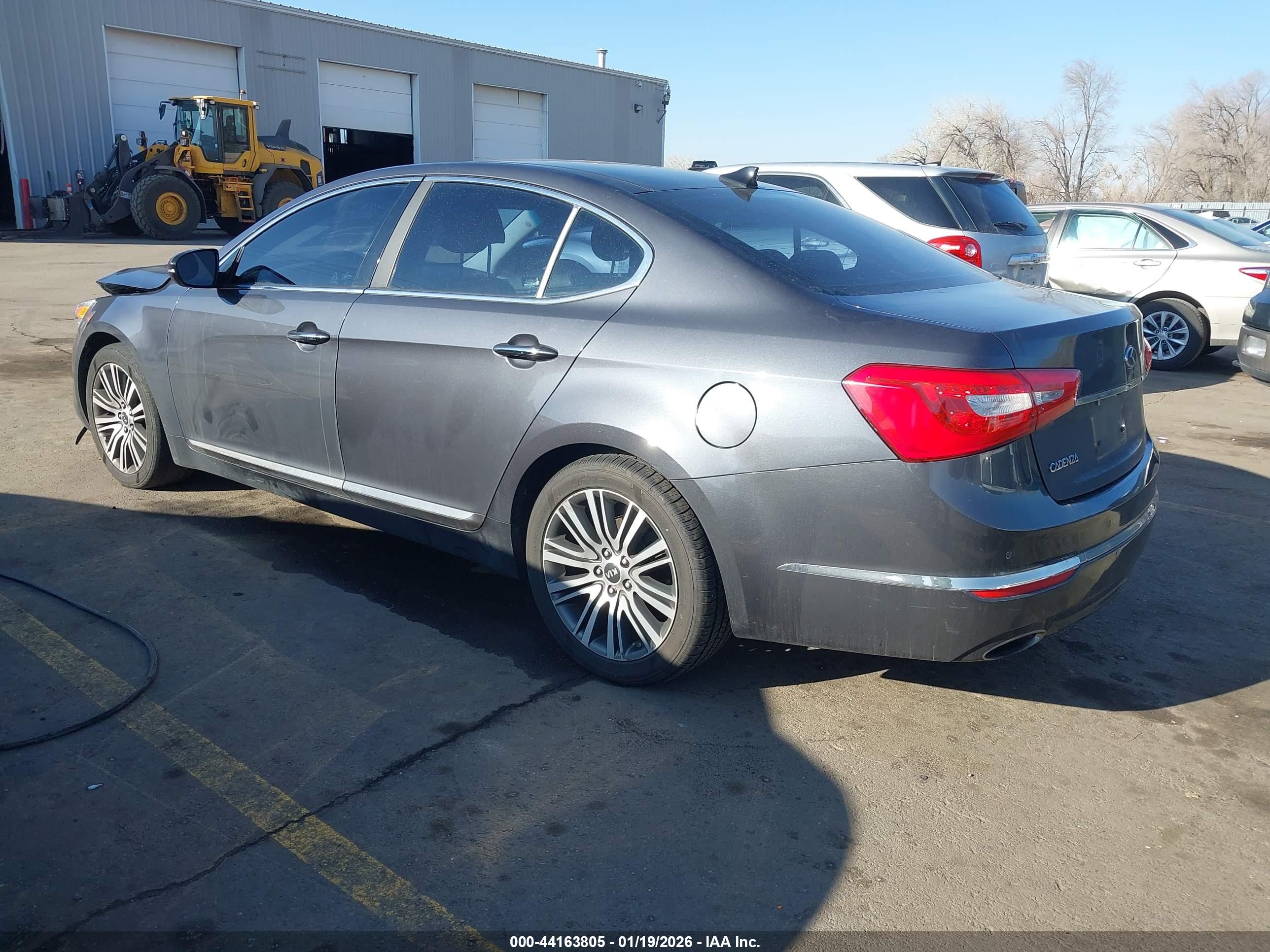 KIA CADENZA image 3
