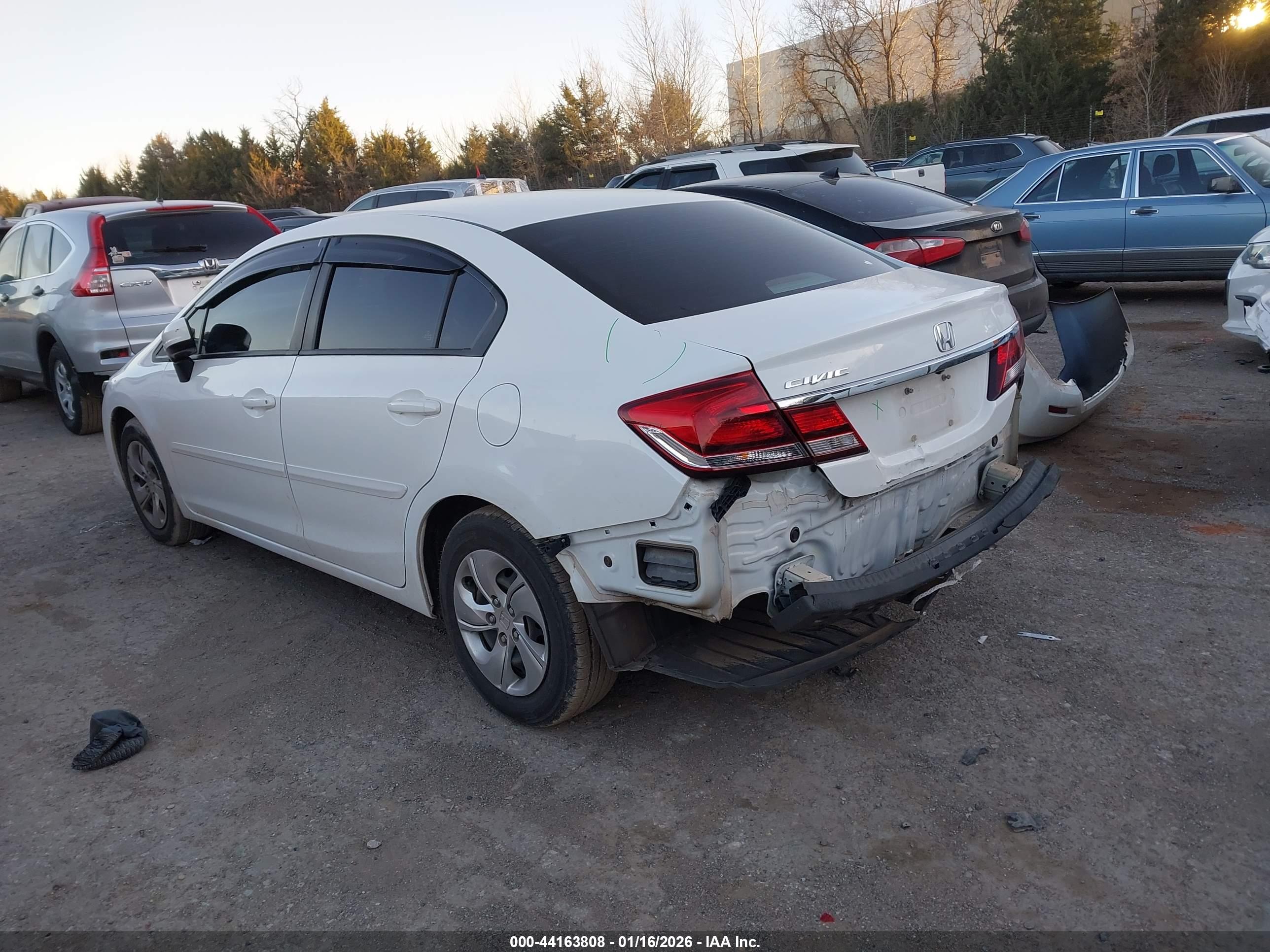 HONDA CIVIC image 3