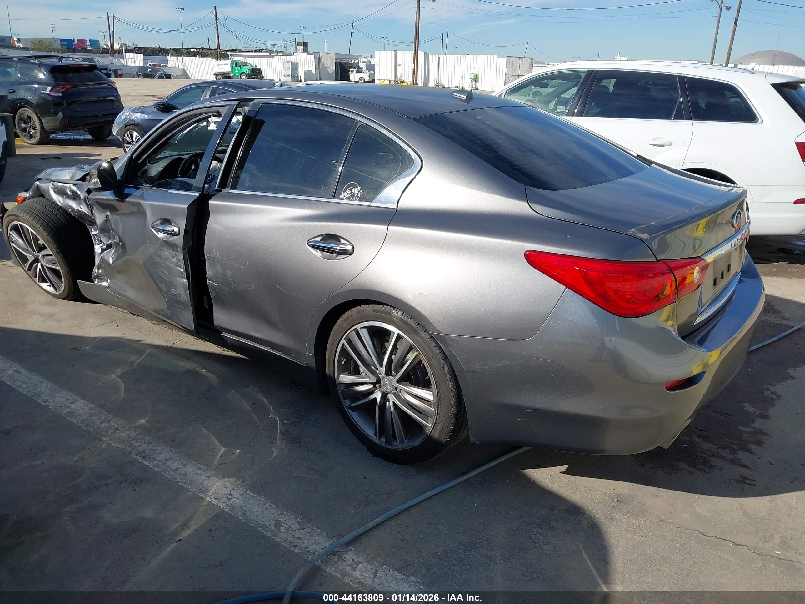 INFINITI Q50 image 3