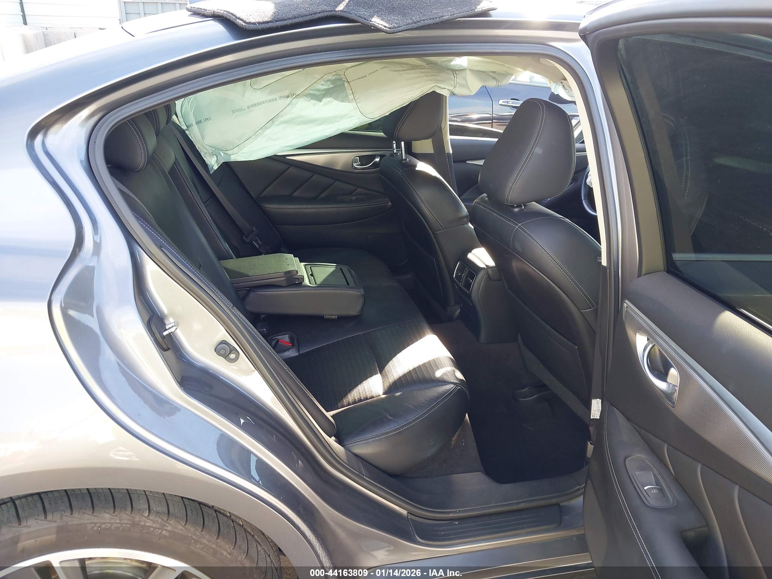 INFINITI Q50 image 8