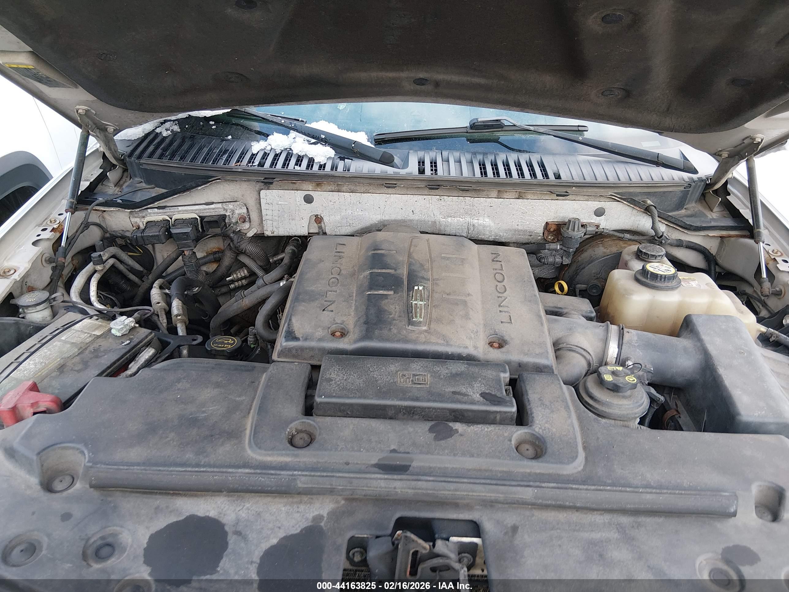 LINCOLN NAVIGATOR image 10