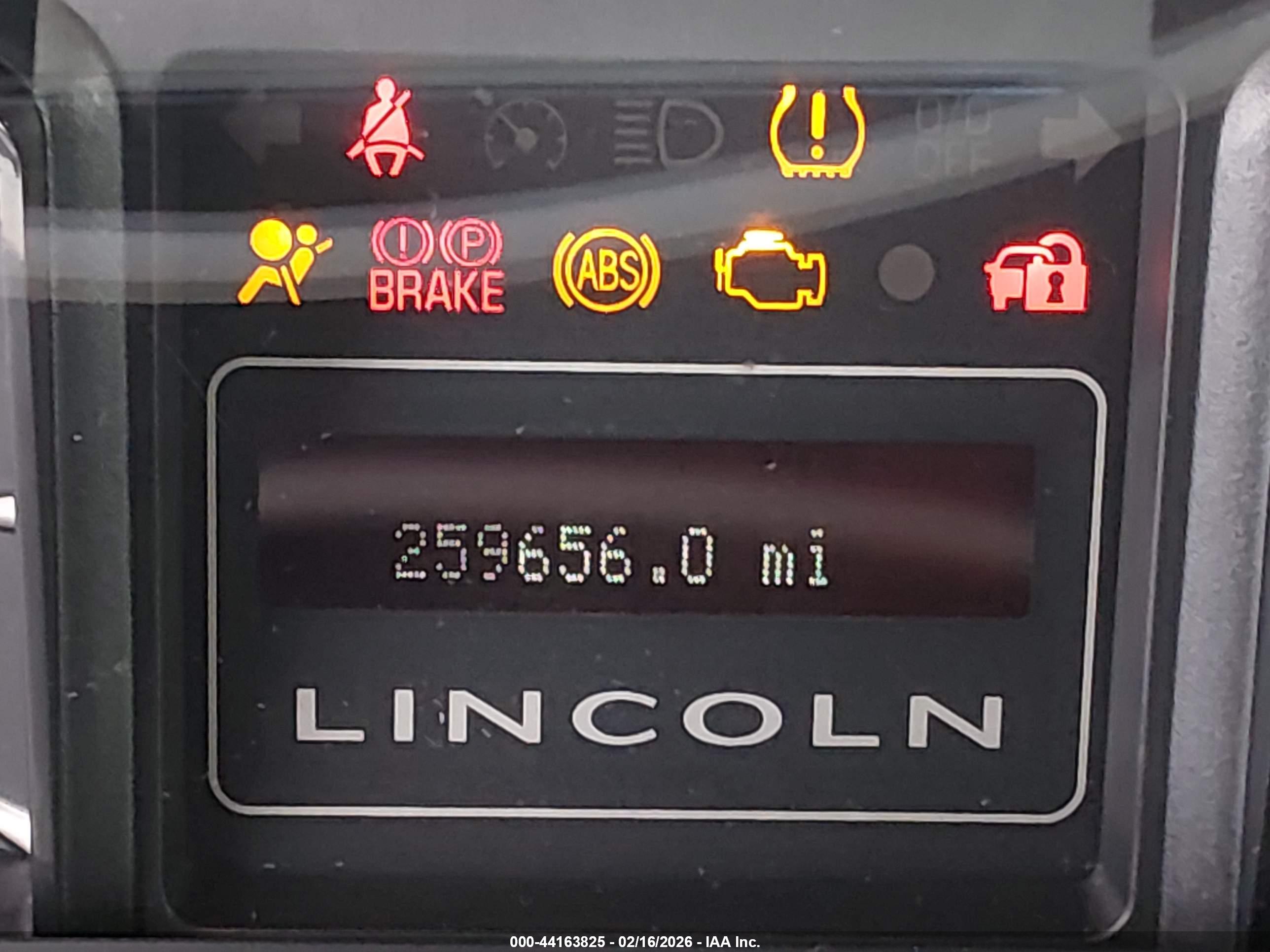 LINCOLN NAVIGATOR image 7