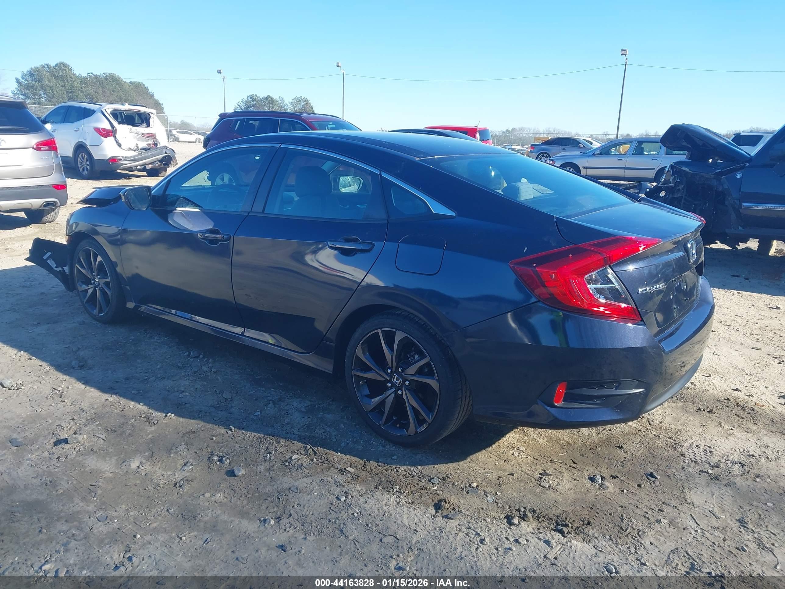 HONDA CIVIC image 3