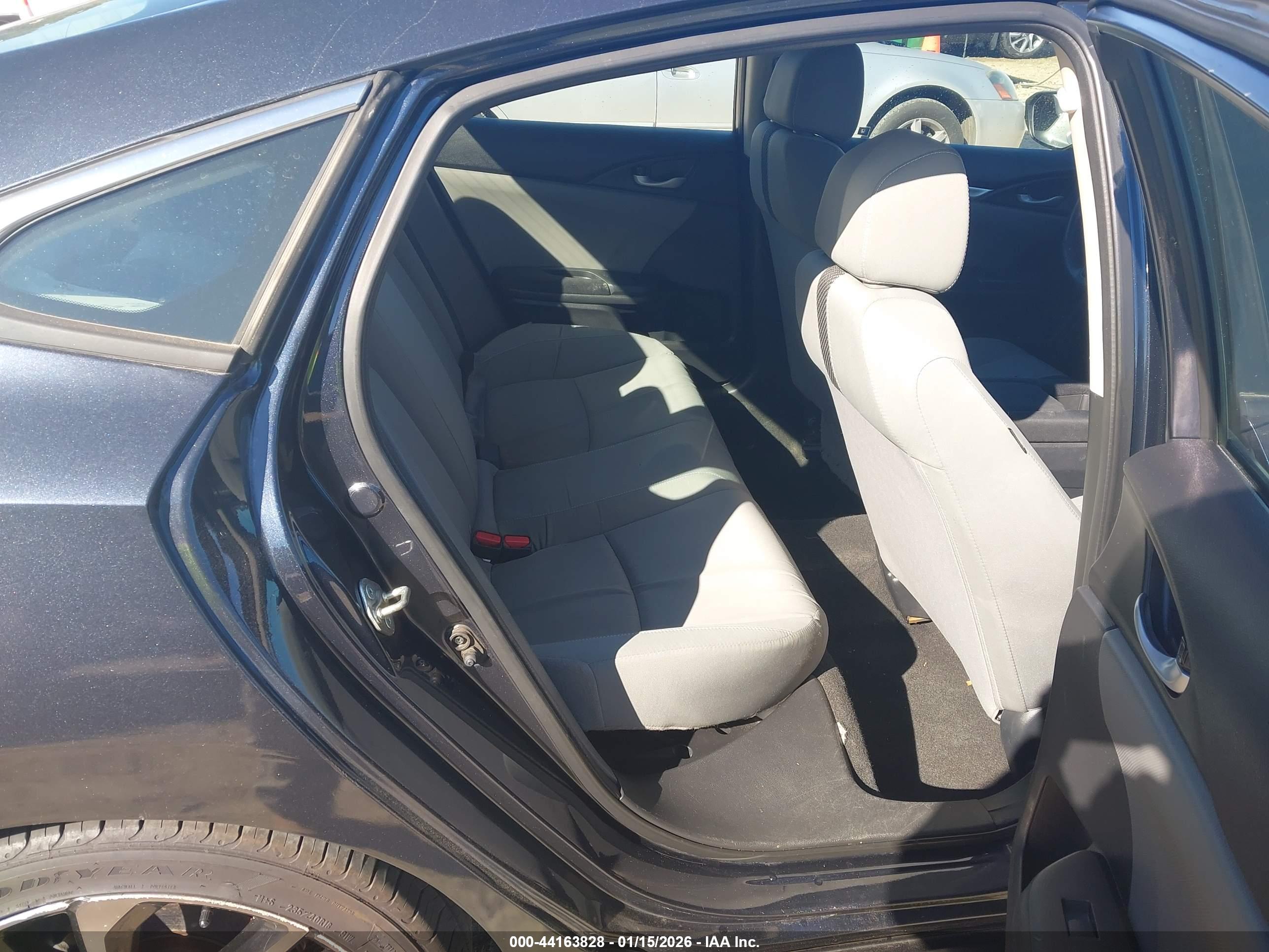 HONDA CIVIC image 8