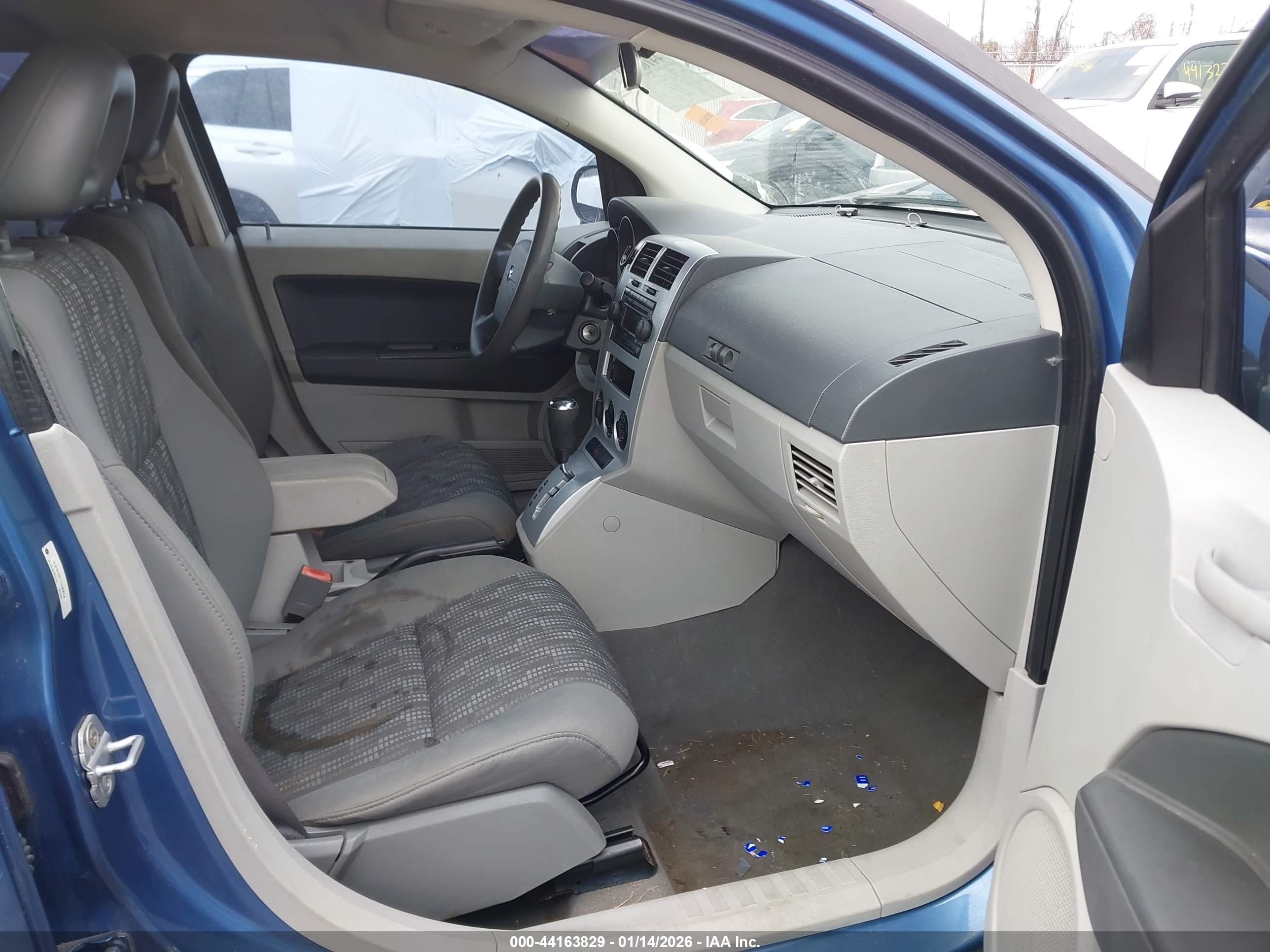 DODGE CALIBER image 5